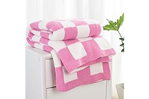 Cupcakes and Cashmere Checkered Throw Blanket