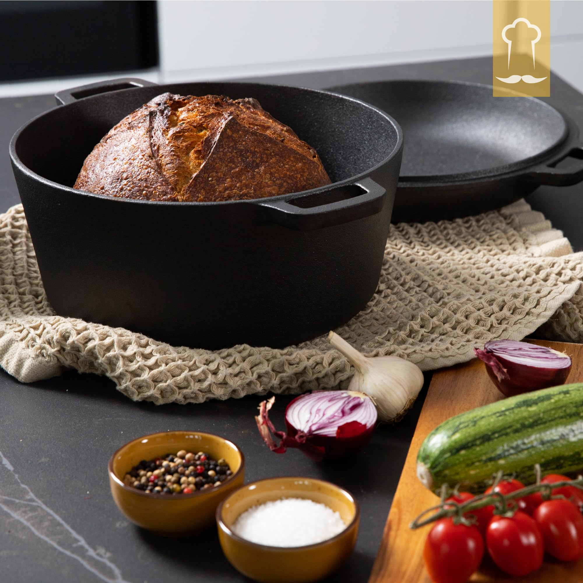 Chefarone Cocotte 2 en 1 avec un panier de fermentation - Marmite en fonte de 26 cm avec couvercle de 4,6 l compatible induction - Marmite en fonte avec double fonction pratique