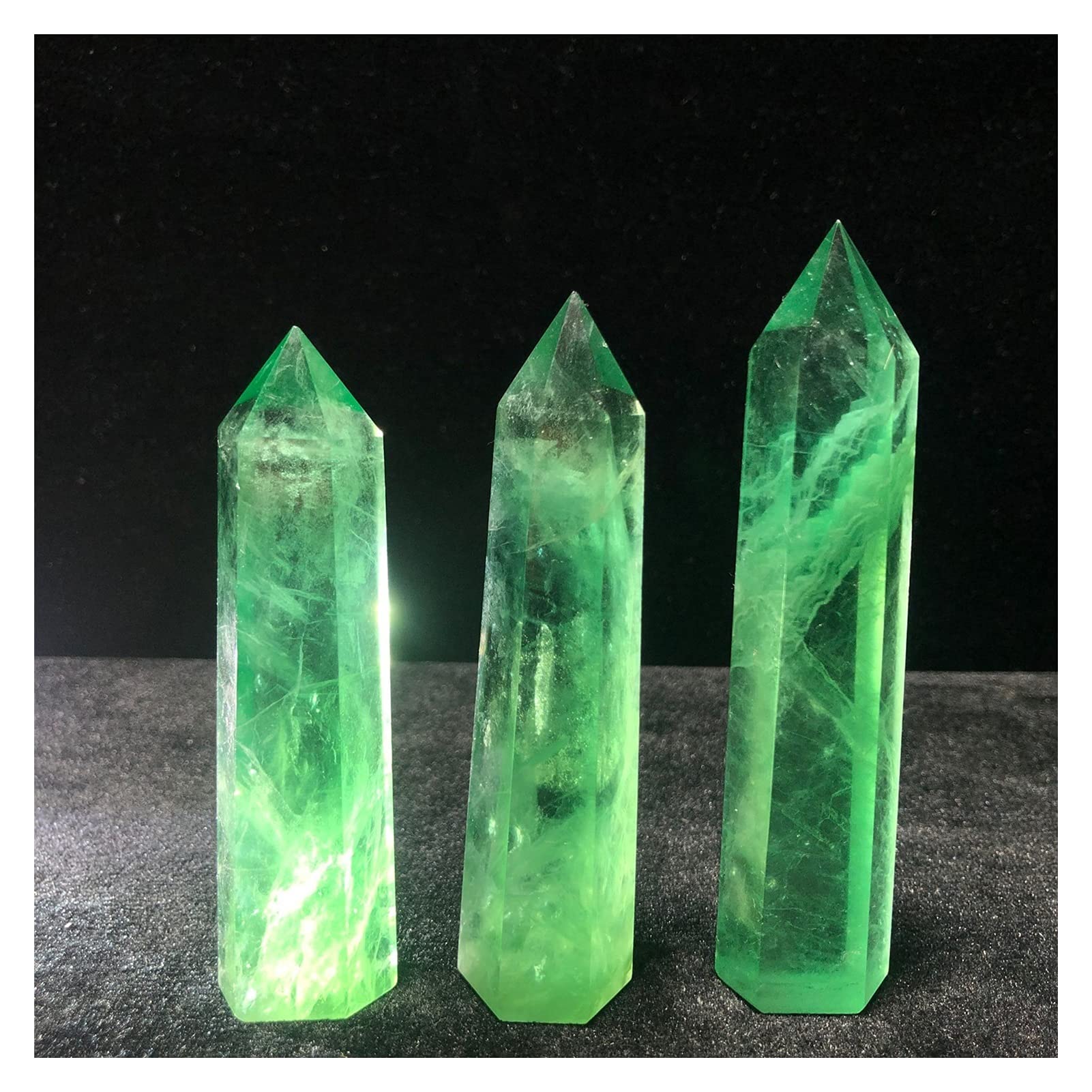 Fluorite verte naturelle de 12cm, pierre de décoration pour salon zen
