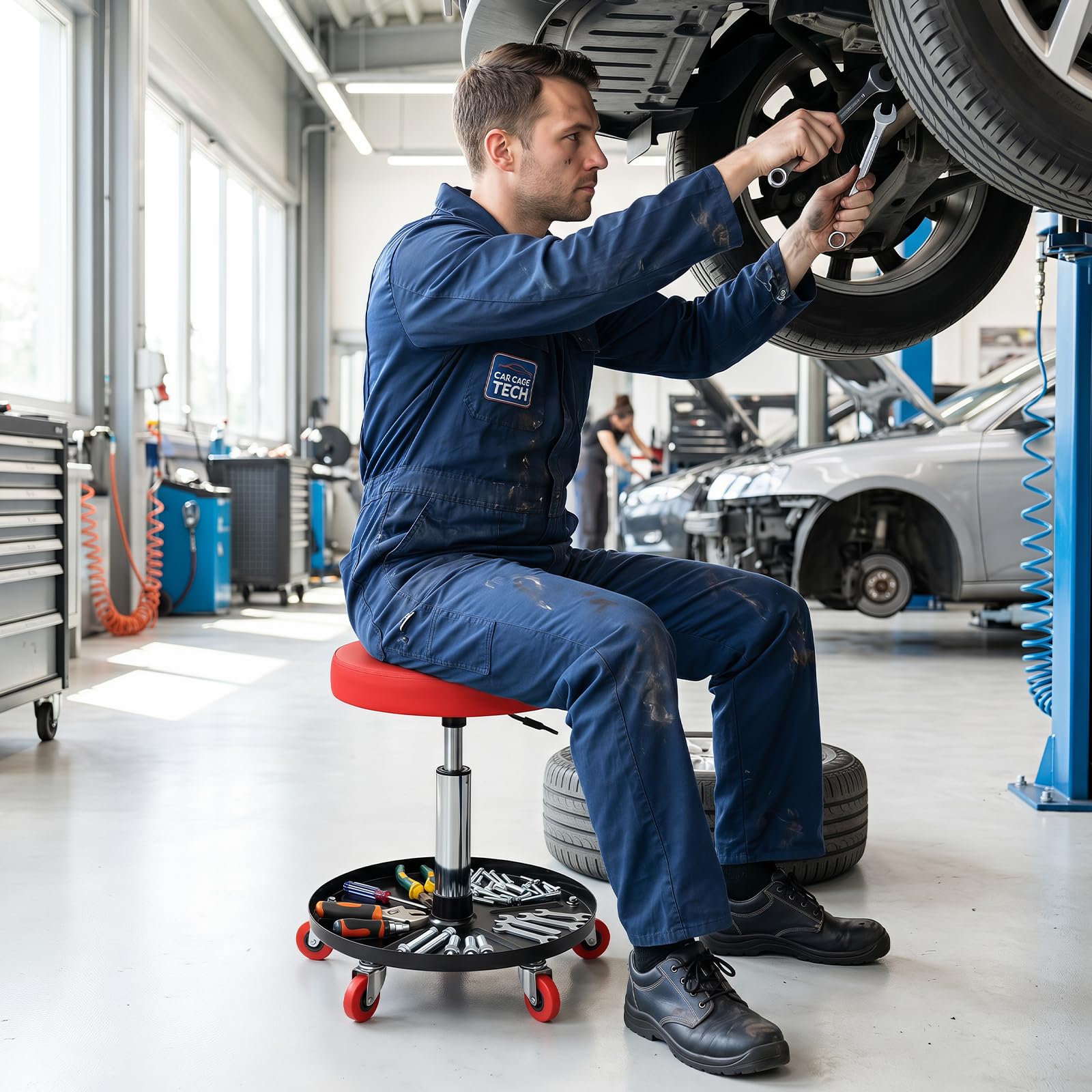 COSTWAY Taburete de Taller con 5 Ruedas, Taburete Mecánico Acolchado | con Altura Ajustable 45,5-60 cm, Bandeja para Herramientas, Asiento Giratorio para Garaje, Reparación de Automóviles