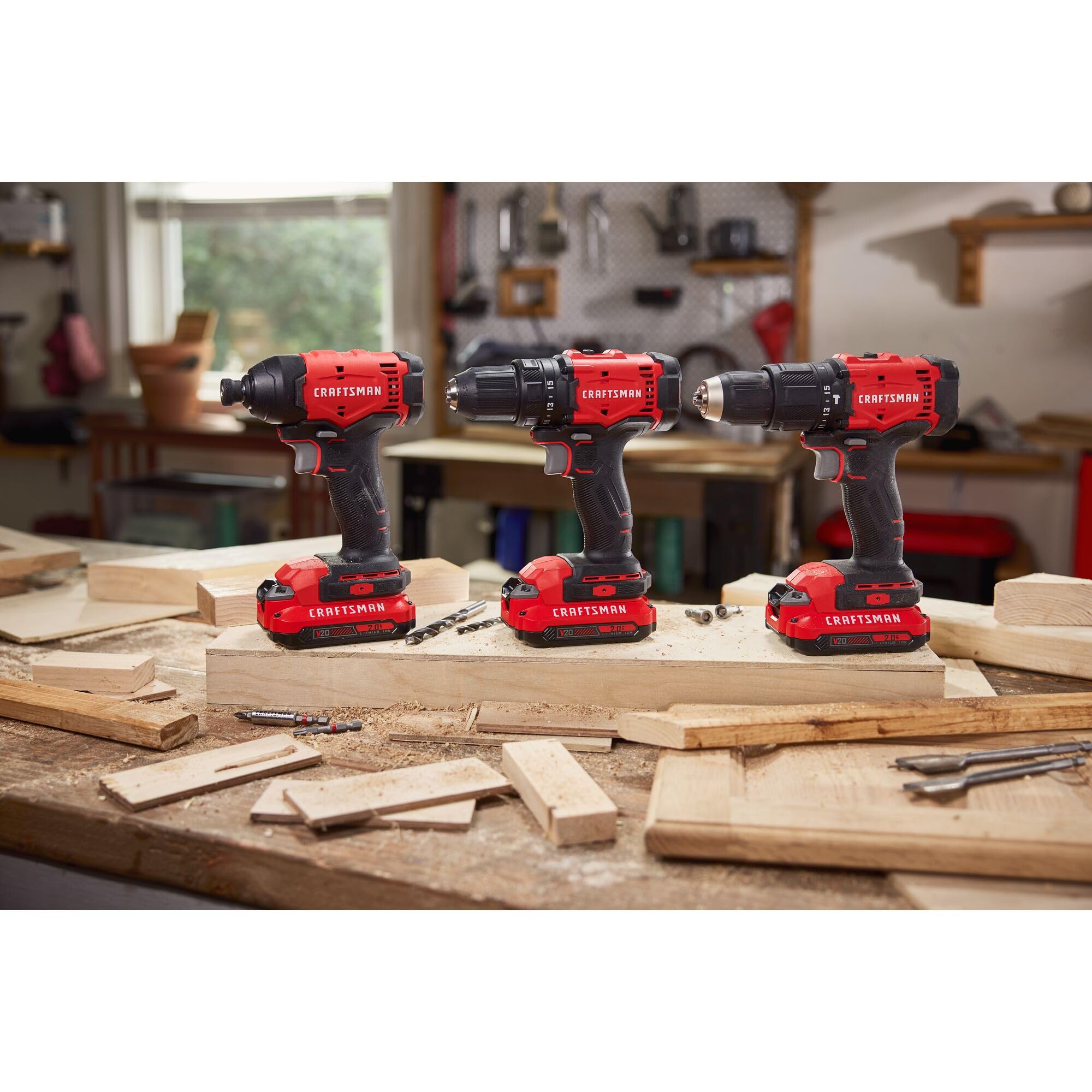 CRAFTSMAN Trapano a percussione senza fili, 20 V, max 1/2, include batteria (2 Ah), caricatore e punta doppia, trapano a percussione a velocità variabile con luce LED (CMCD712D1)