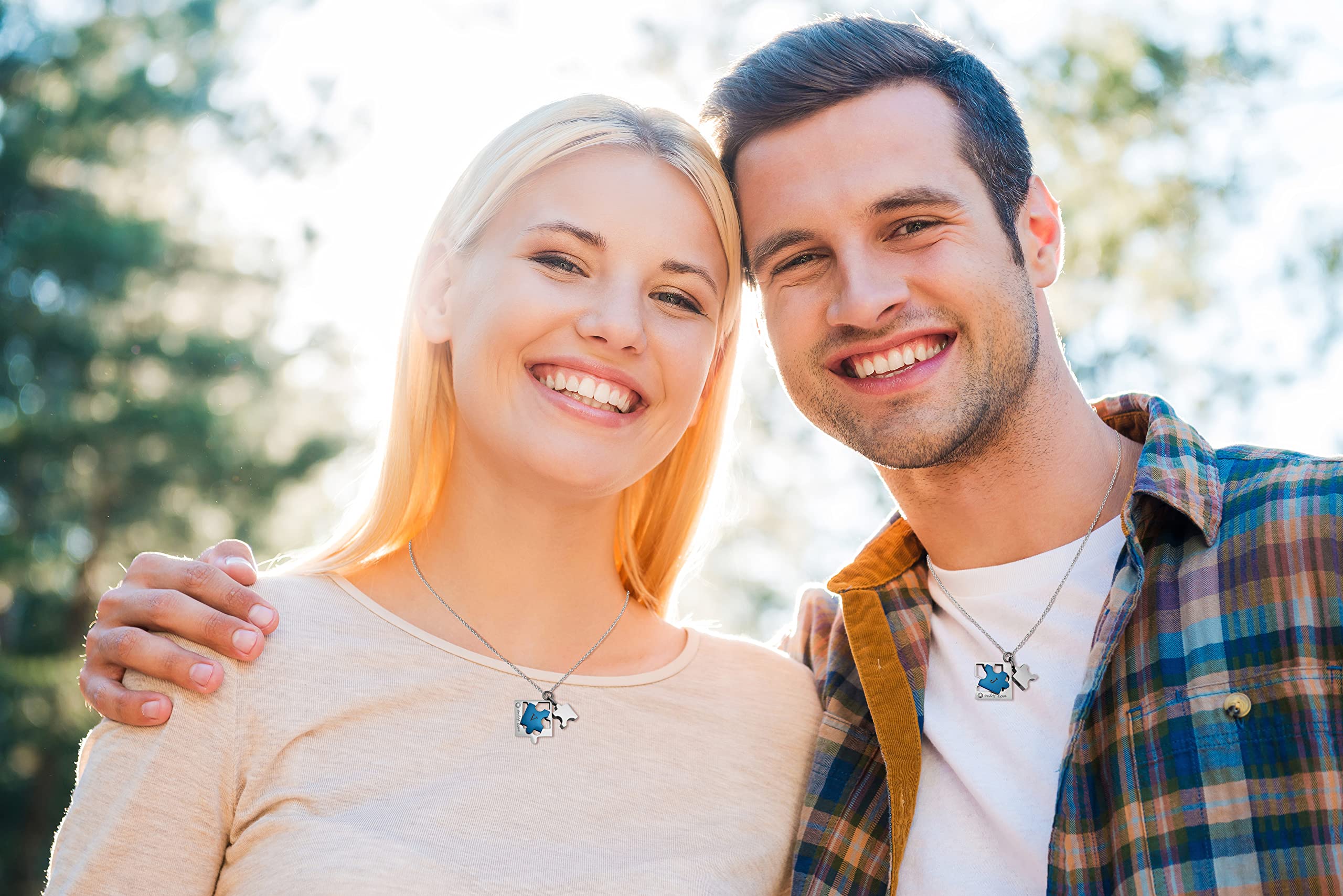 2 Stück Personalisierte Kette mit Gravur Edelstahl 50 cm mit Anhänger Puzzle Teil mit Strass-Stein in silber blau - Personalisierte Geschenke Damen Herren Freundin Freund - Partner Halskette