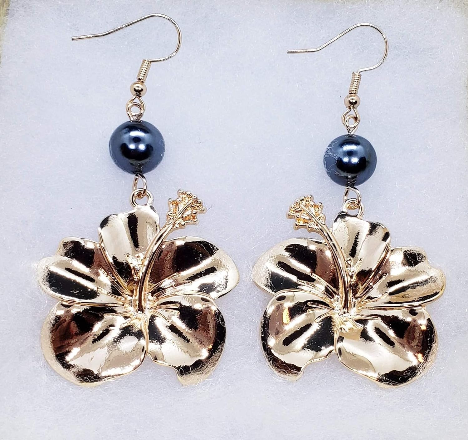 Large Hibiscus Pearl Shell Earrings