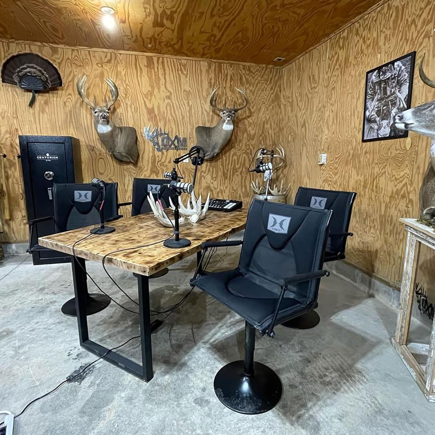 Buy Hawk Premium Swivel Hunting Blind Chair at Ubuy Lithuania