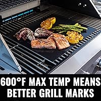 Vista 8 de Grillaholics Paquete pesado de cepillo de parrilla de latón Essentials + alfombrilla antiadherente para parrilla