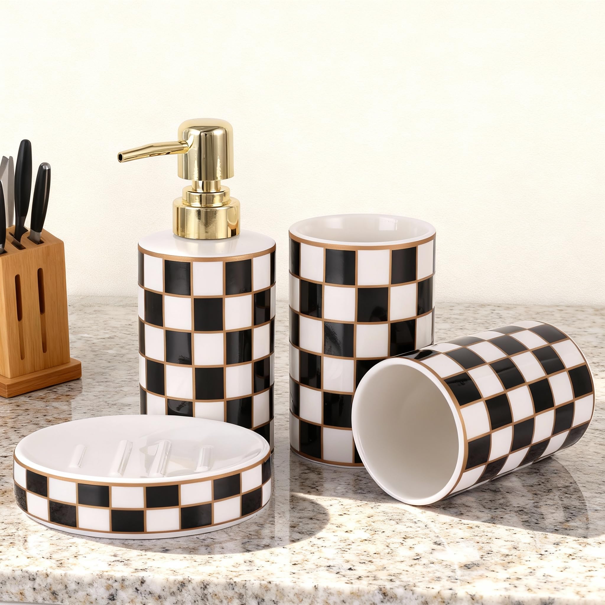 Badezimmer-Zubehör-Set aus Keramik, kariert, 4-teiliges Set mit Seifenspender, Zahnbürstenhalter, Zahnputzbecher, Seifenschale, schwarz-weißes Gitter, moderne Badezimmer-Dekoration für und