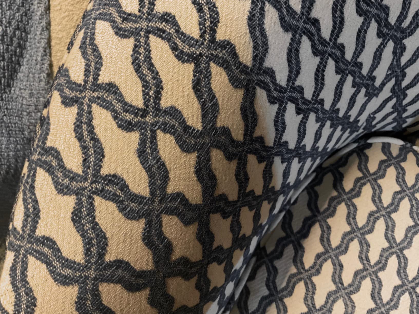 29/mo Finance Rosevera Hearst Swivel accent chair, Polyester, Navy