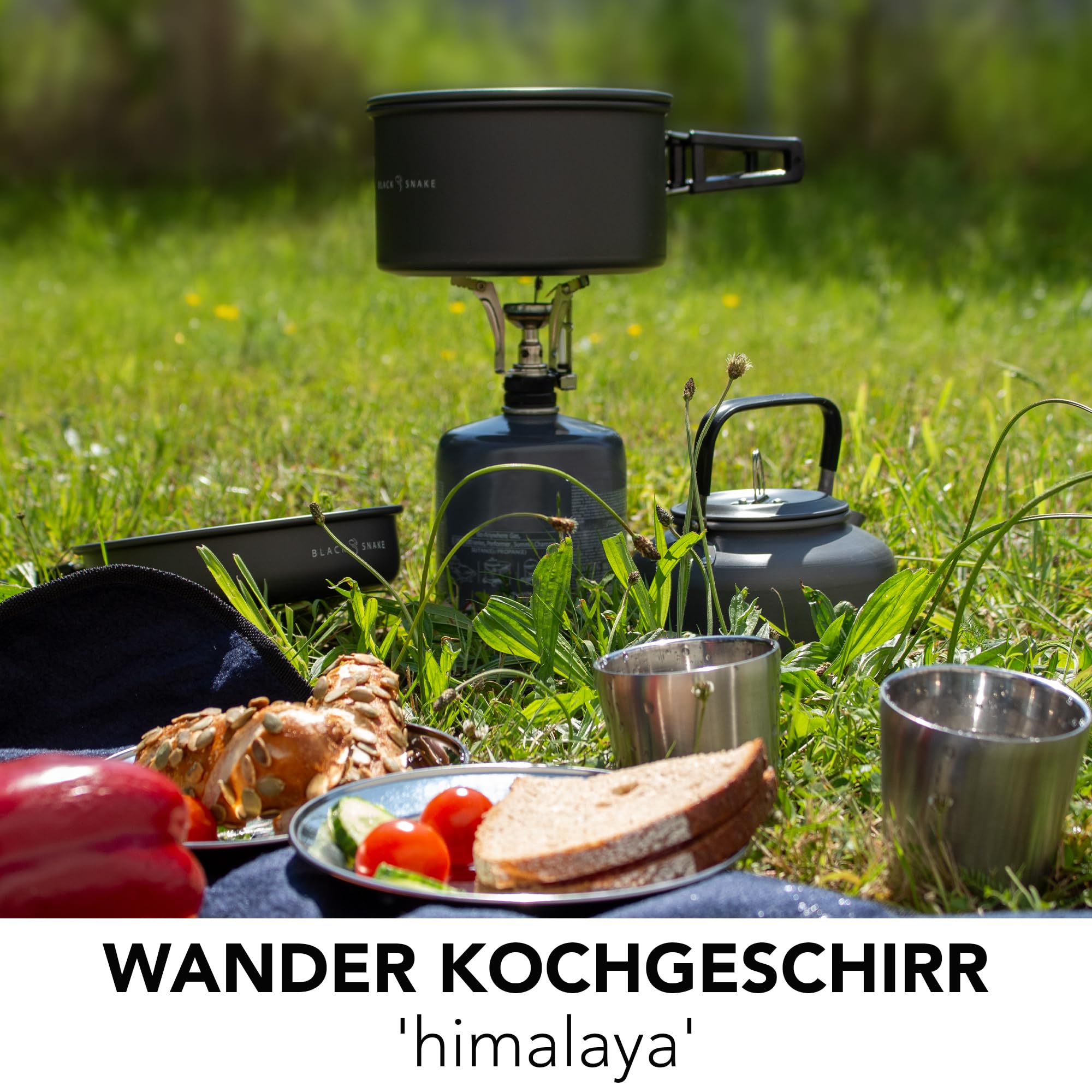 Camping Geschirr Set 14-teilig für Outdoor Küche, Wandern & Festival - mit Bechern, Tellern, Besteck, Topf, Pfanne, Kessel & Zubehör