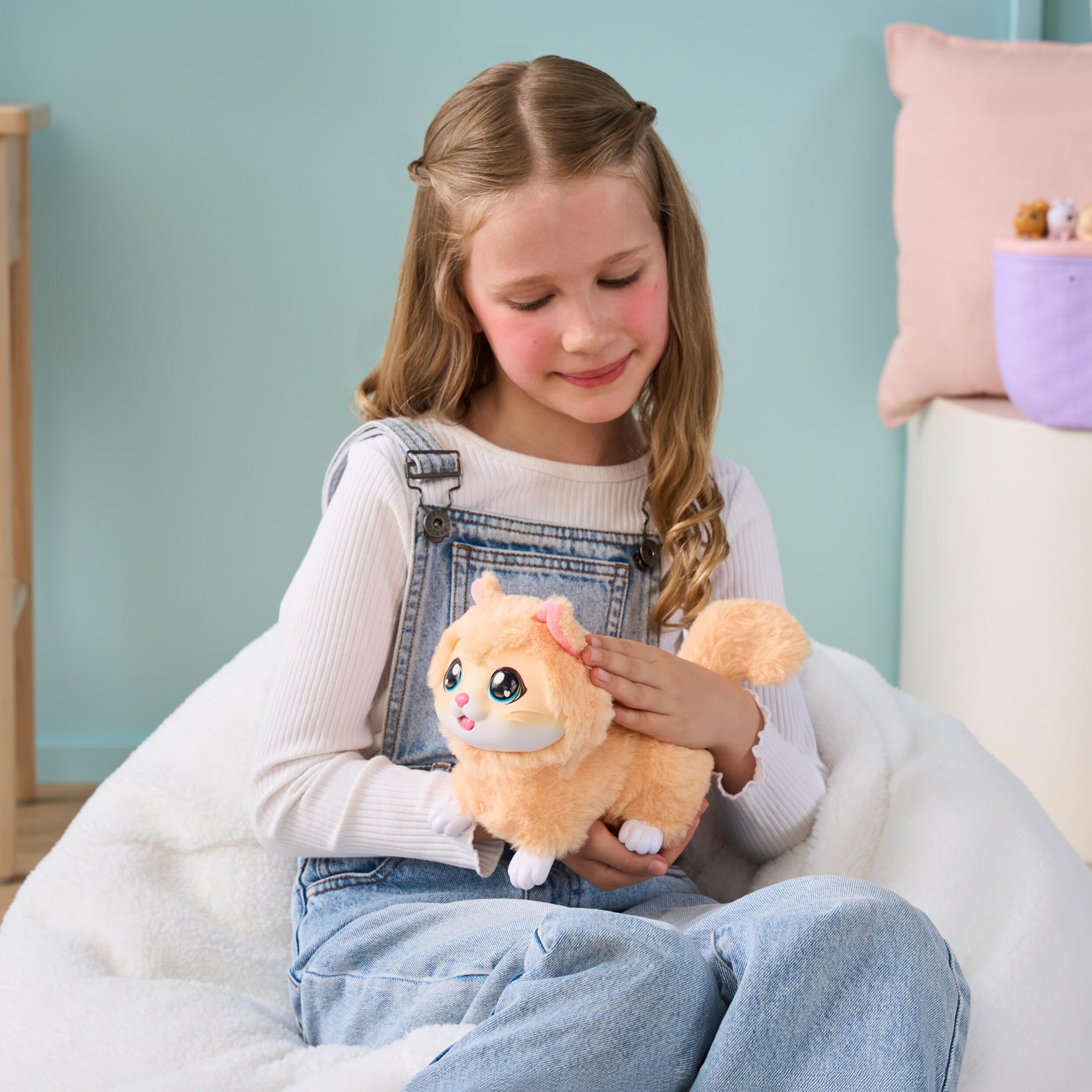 Little Live Pets - Mama Suprise Kitty Playset - Interactive Animal Figure for children 5+ years
