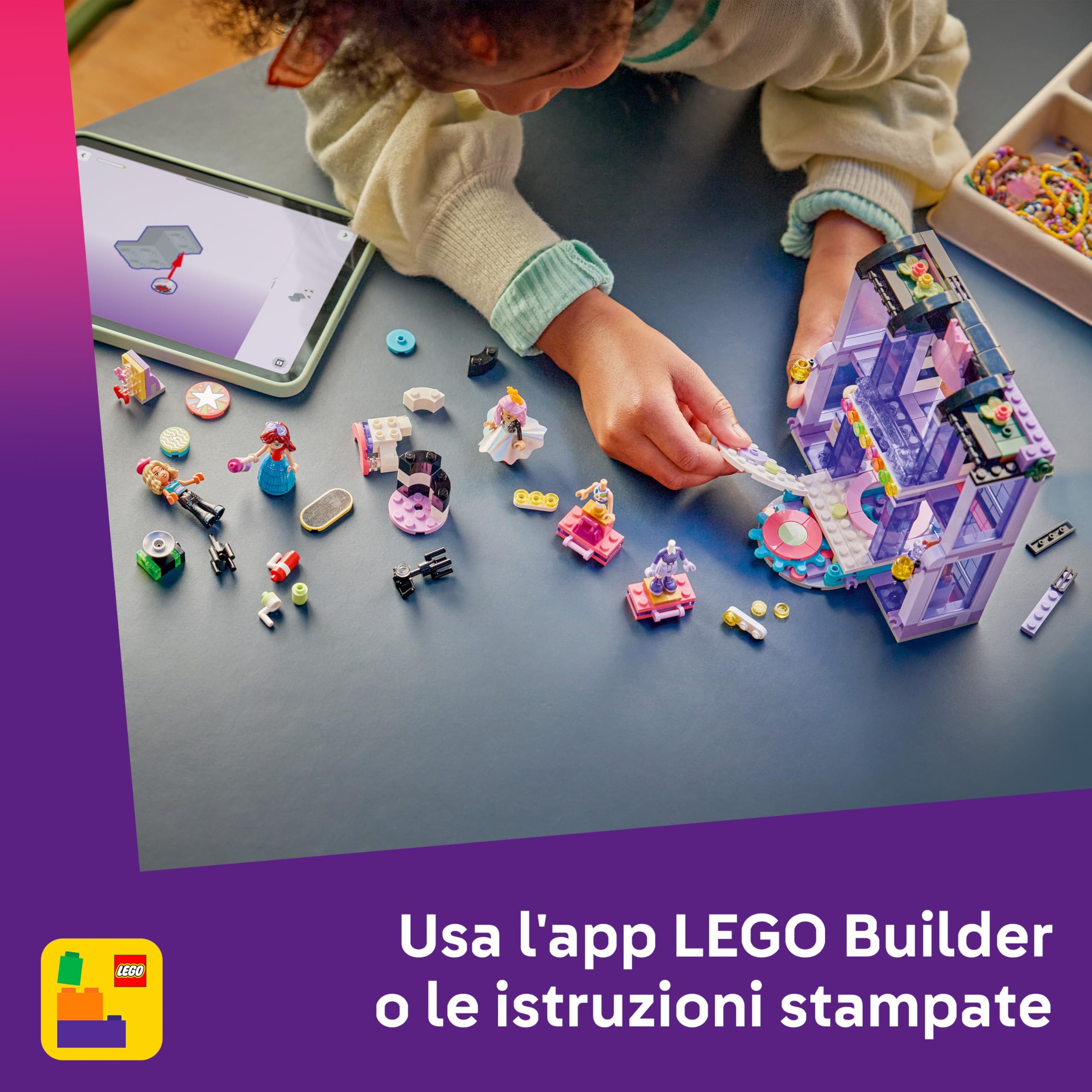 LEGO Friends Fashion Show di Heartlake City - Giocattolo per Travestimenti con 3 Mini Bamboline, Passerella, Abiti Personalizzabili con Accessori - Regalo Creativo per Bambine da 7 Anni in su - 42685