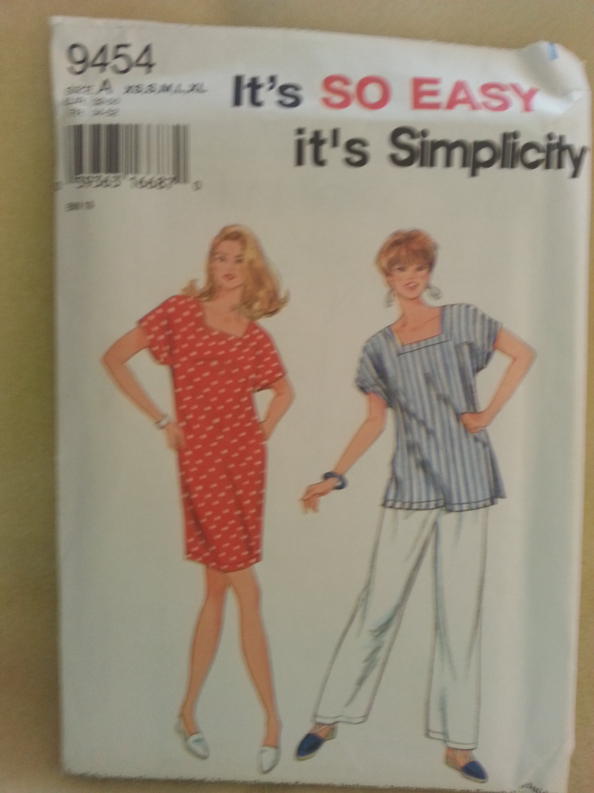 Patron Simplicité 9454 de robes, tops et pantalons en tailles XS à XL