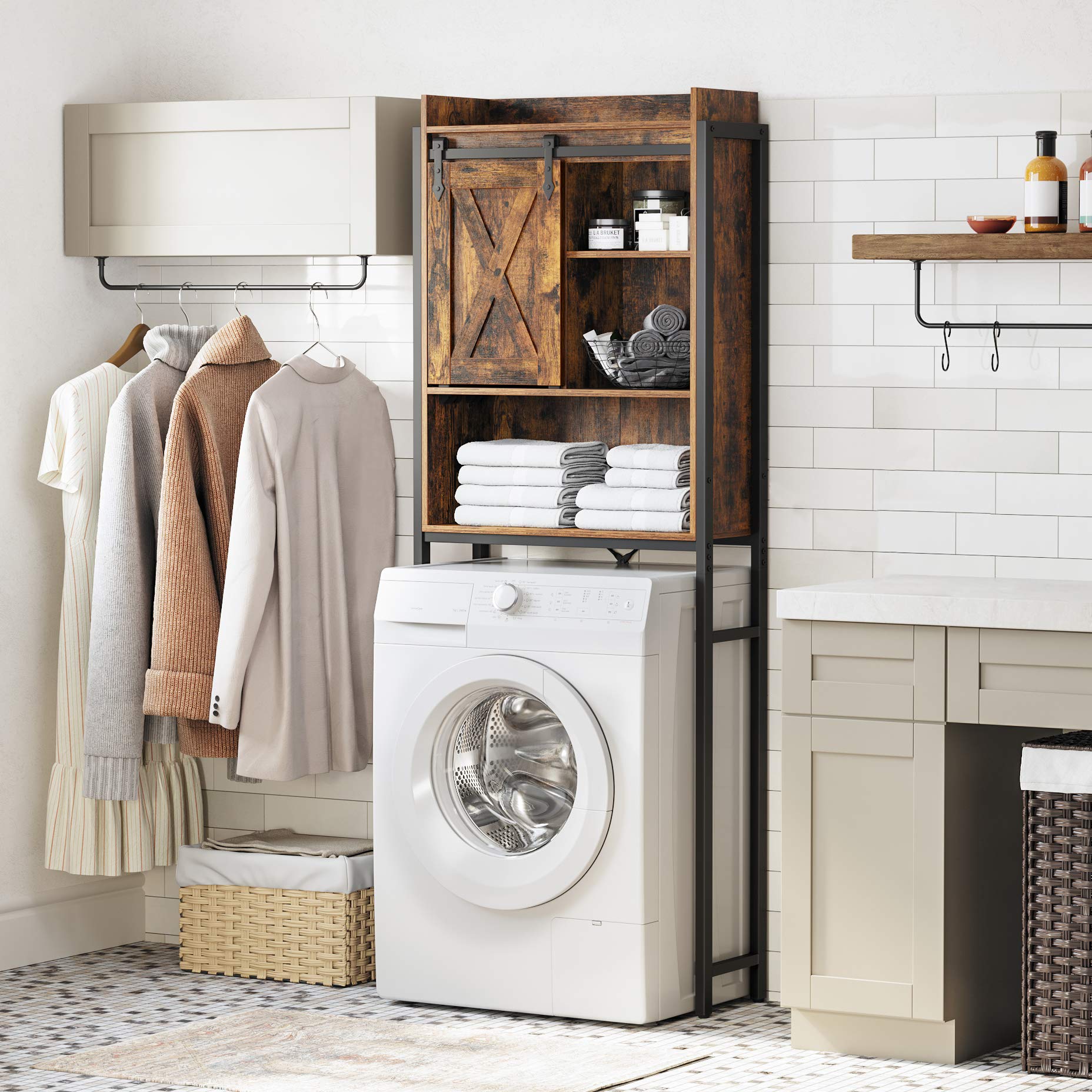 VASAGLE Mensola per WC, mobile portaoggetti per lavatrice, armadio, telaio in acciaio, stabile, montaggio semplice, stile industriale, 64 x 23,5 x 170 cm, marrone rustico e nero BTS003B01