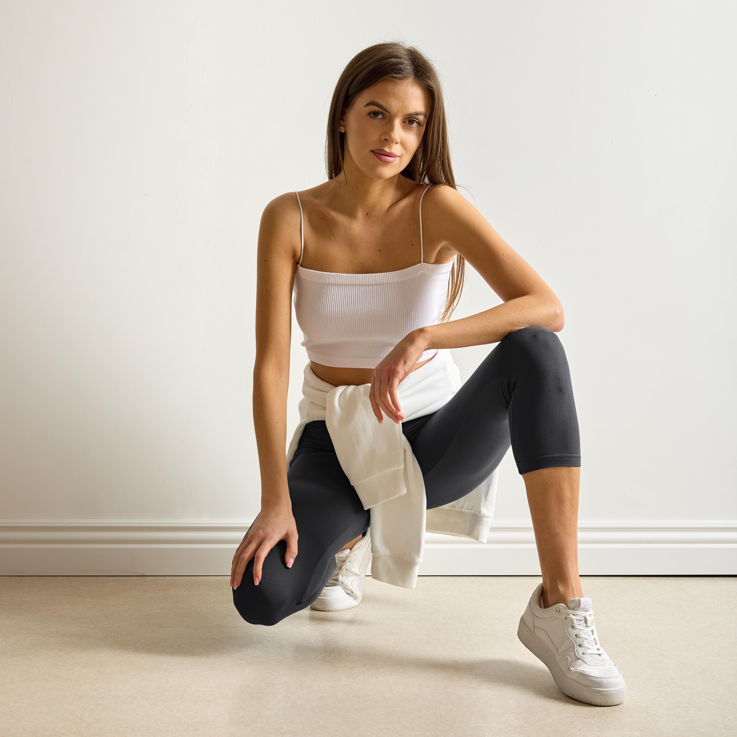 Merry Style Leggins Corti Donna 3/4 Pantaloni Capri Leggins Donna in Viscosa Traspirante, Pantaloncini Fitness Corti per Sportivi o Casual MS10-144