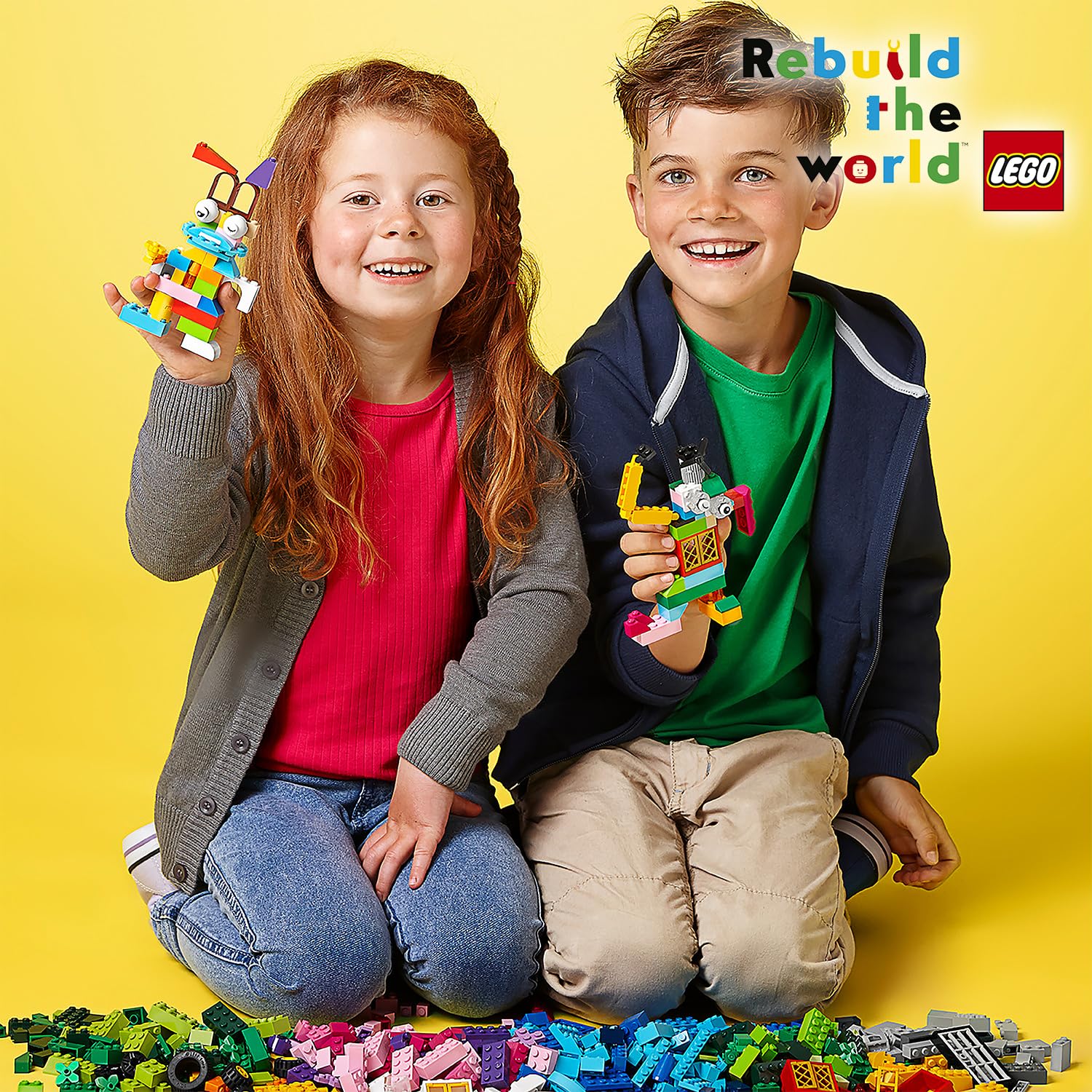 LEGO Classic Scatola Mattoncini Creativi Media, Set per Costruire Fiori, Macchina, Treno, Aereo e Animali Giocattolo per Bambini e Bambine da 4 Anni in su, Contenitore Idee Creative, Idea Regalo 10696