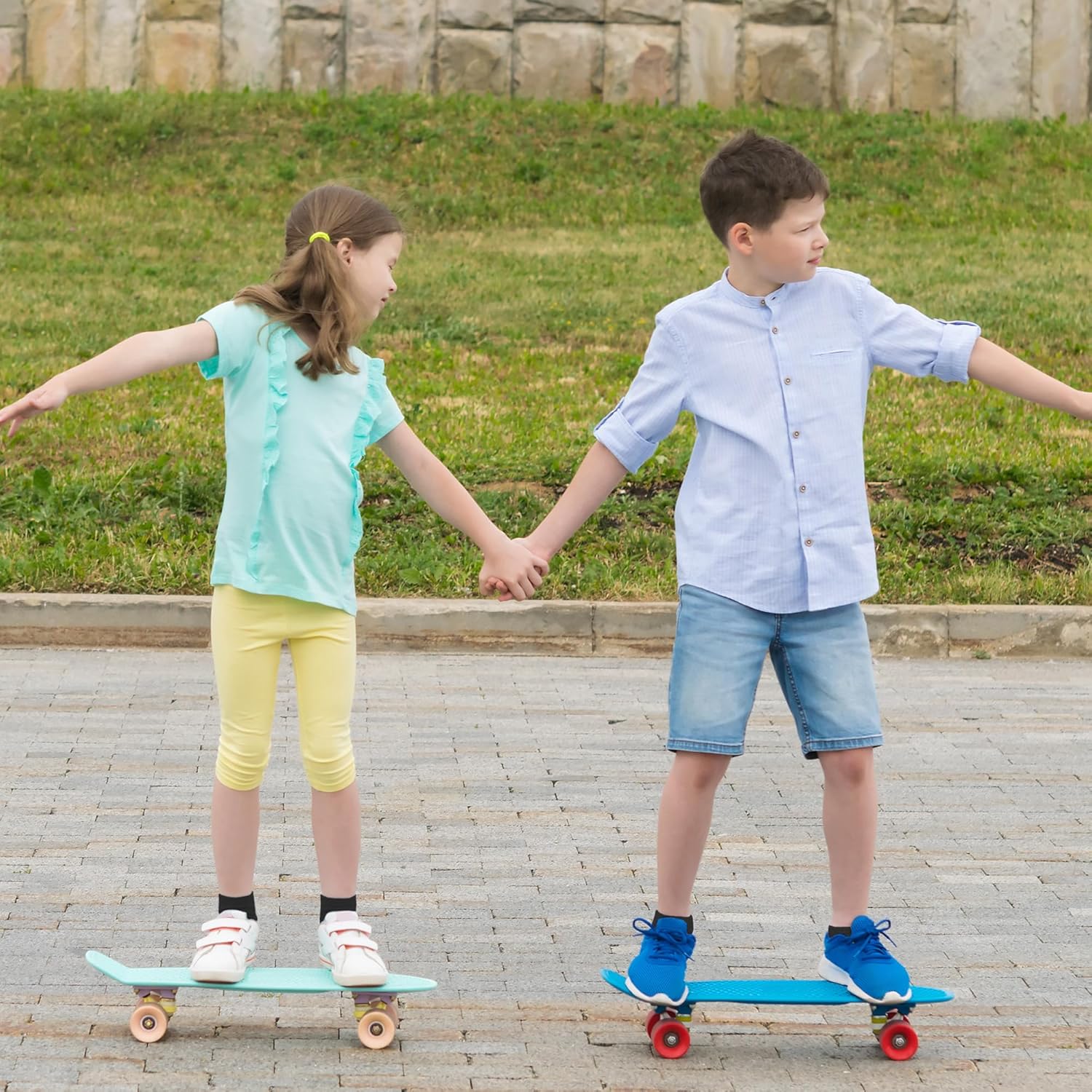 Duufin 20 Pairs Kids Socks Boys Girls Athletic Low Cut Kids Ankle Socks 4-15 Years Old - Image 2