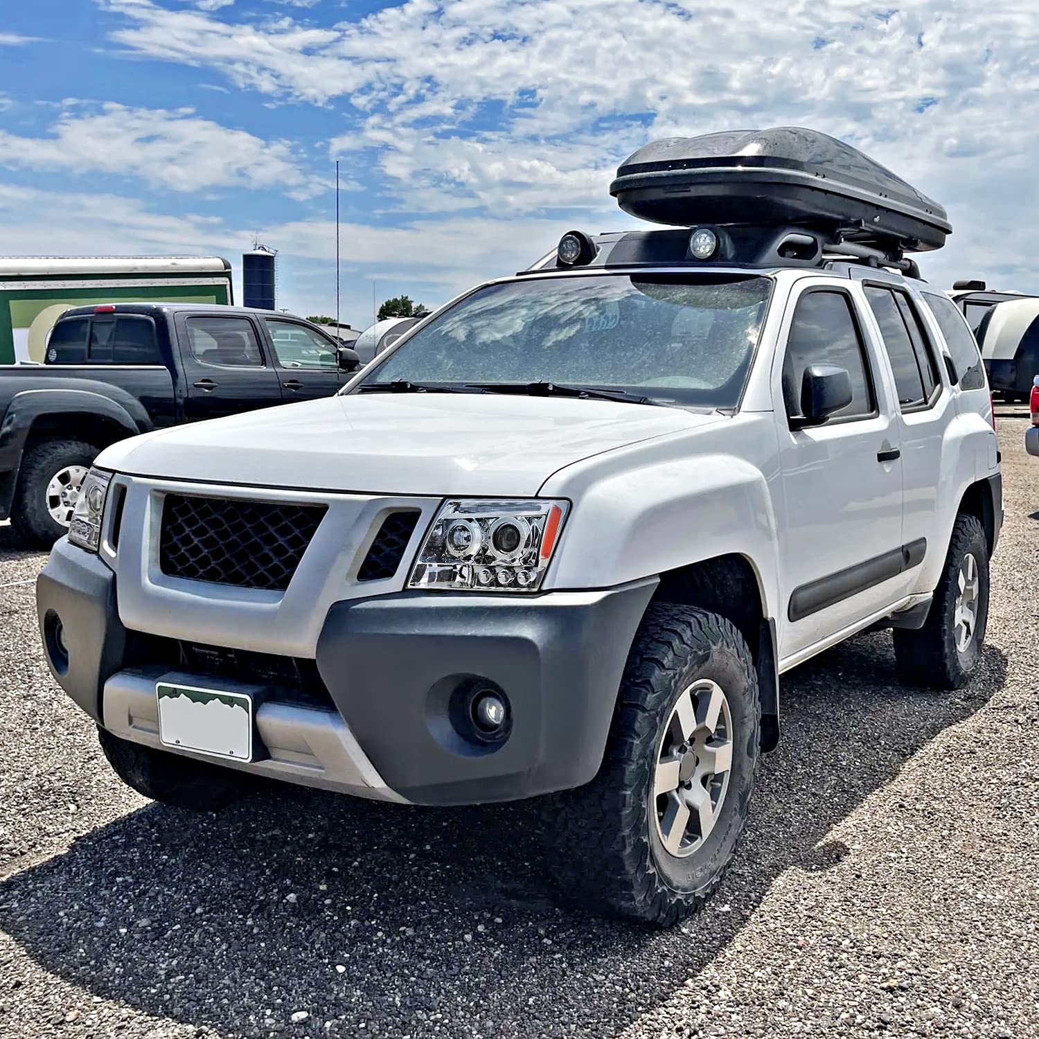 Spec-D Tuning LED Projector Headlights Compatible with 2005-2015 Nissan Xterra, Left + Right Pair Headlamps Assembly