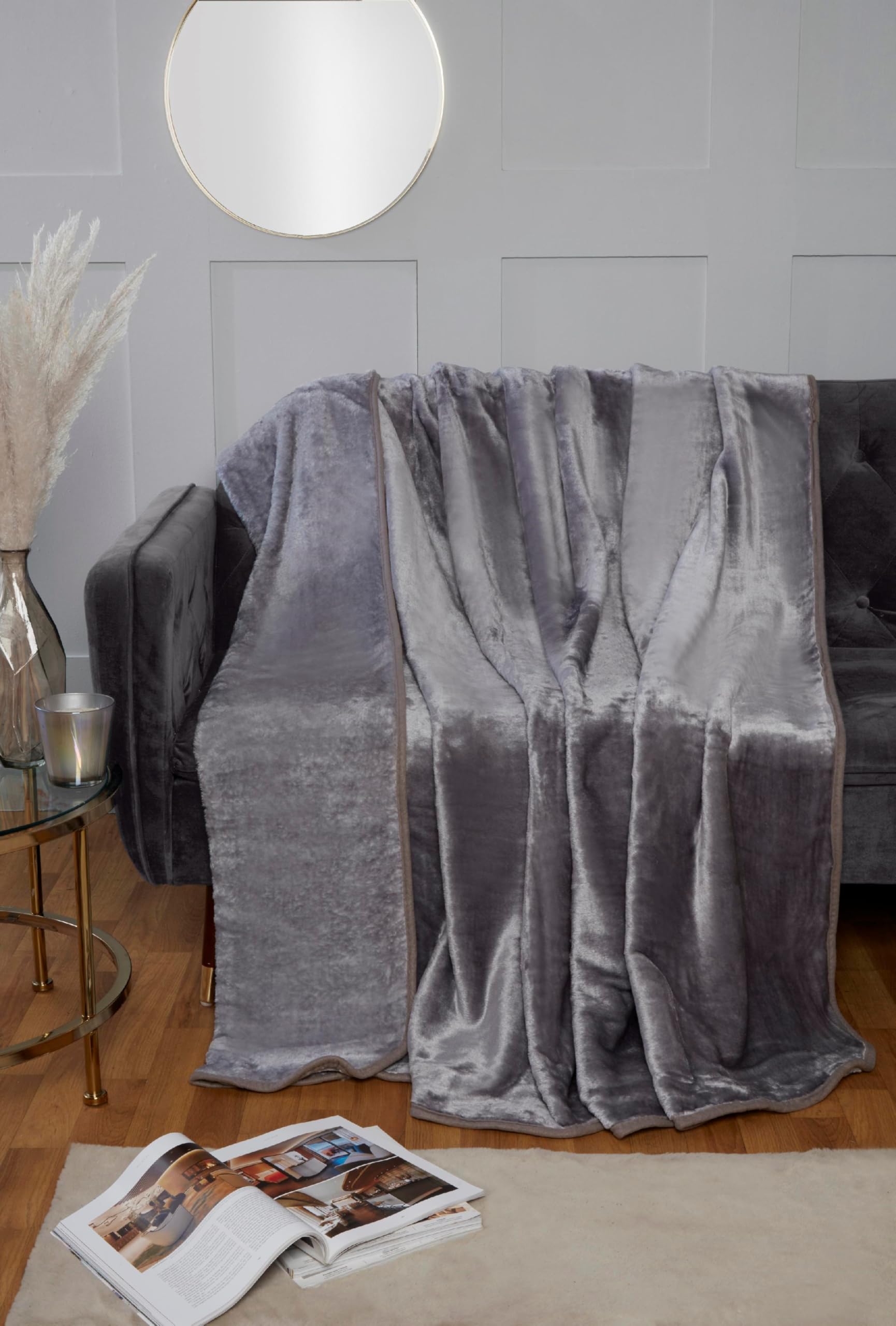 Rapport Home Dyed Mink Faux Fur Polyester Throw - Silver - 200cm x 240cm - Super Soft Cosy Plain