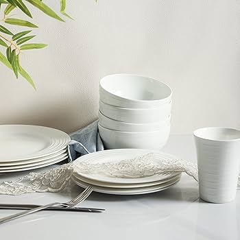 NEW STONE Seyei China　ビィンテージ Amazon.com | Stone Lain Eleanor Bone China 16 Piece