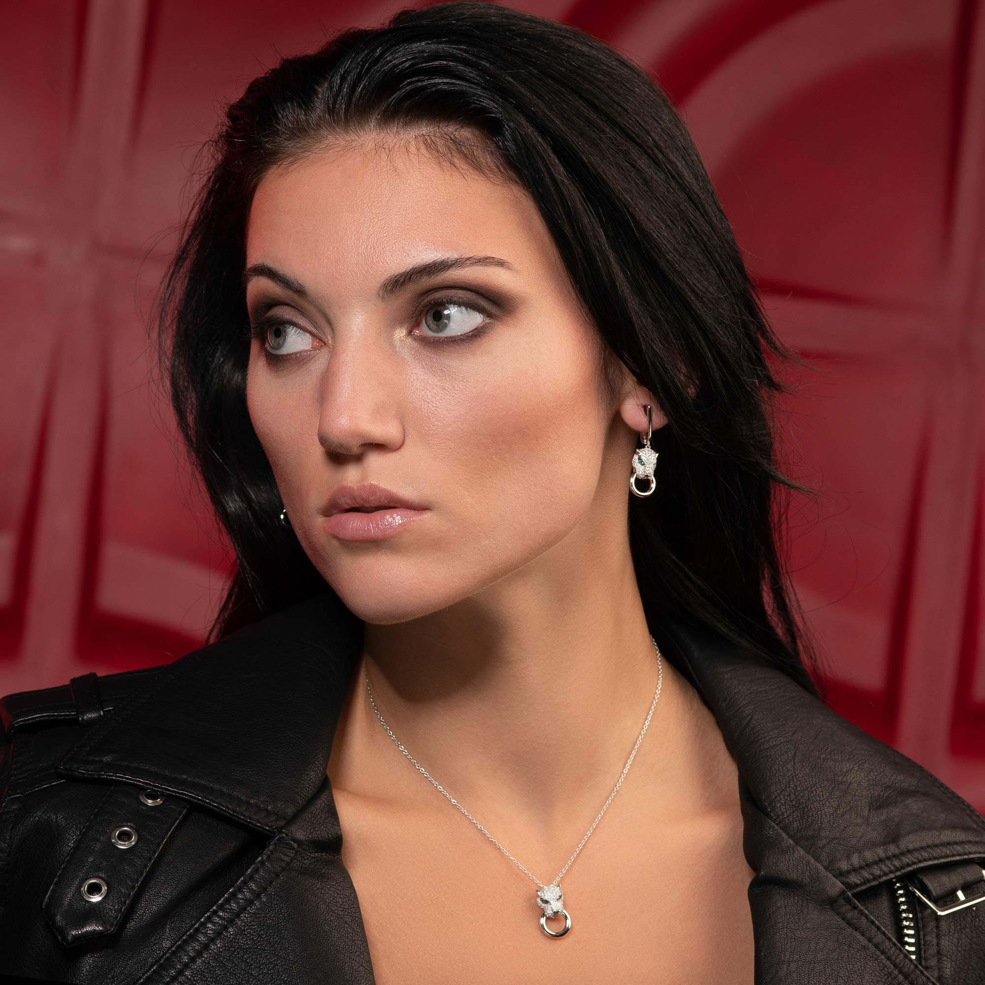 Namana Pendientes Pantera para Mujeres. Pendientes de plata de ley 925 para mujer con piedras verdes y circonitas. Pendientes colgantes para mujer de plata esterlina, plata, Plata de ley, óxido de