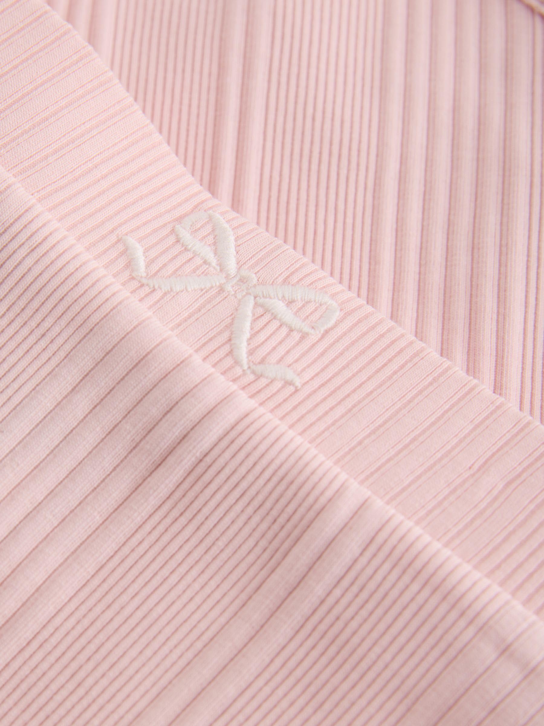 Starsze dziewczynki Kopertowy top z falbankami i legginsy ze stopkami w dwuczęściowym zestawie Baker by Ted Baker