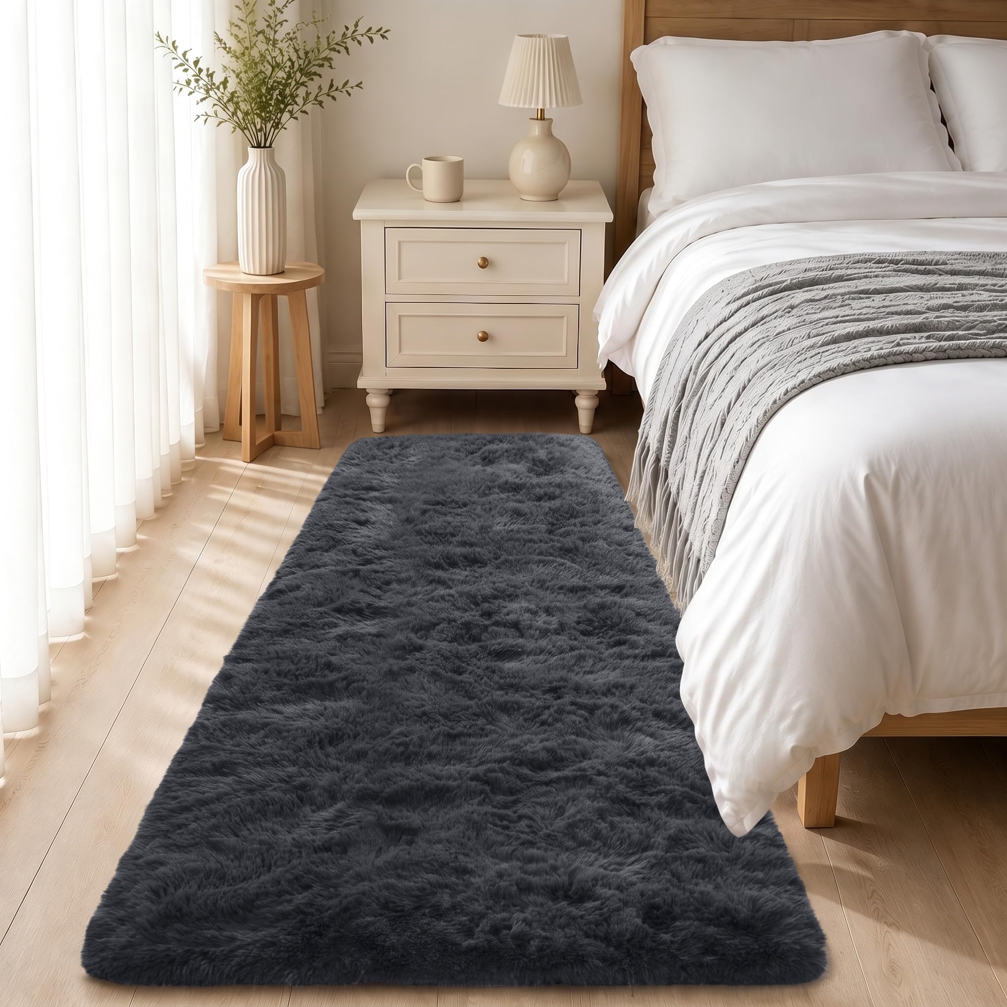 Homaxy Fluffy Washable Runner Rugs Living Room 60 x 220 cm, Black