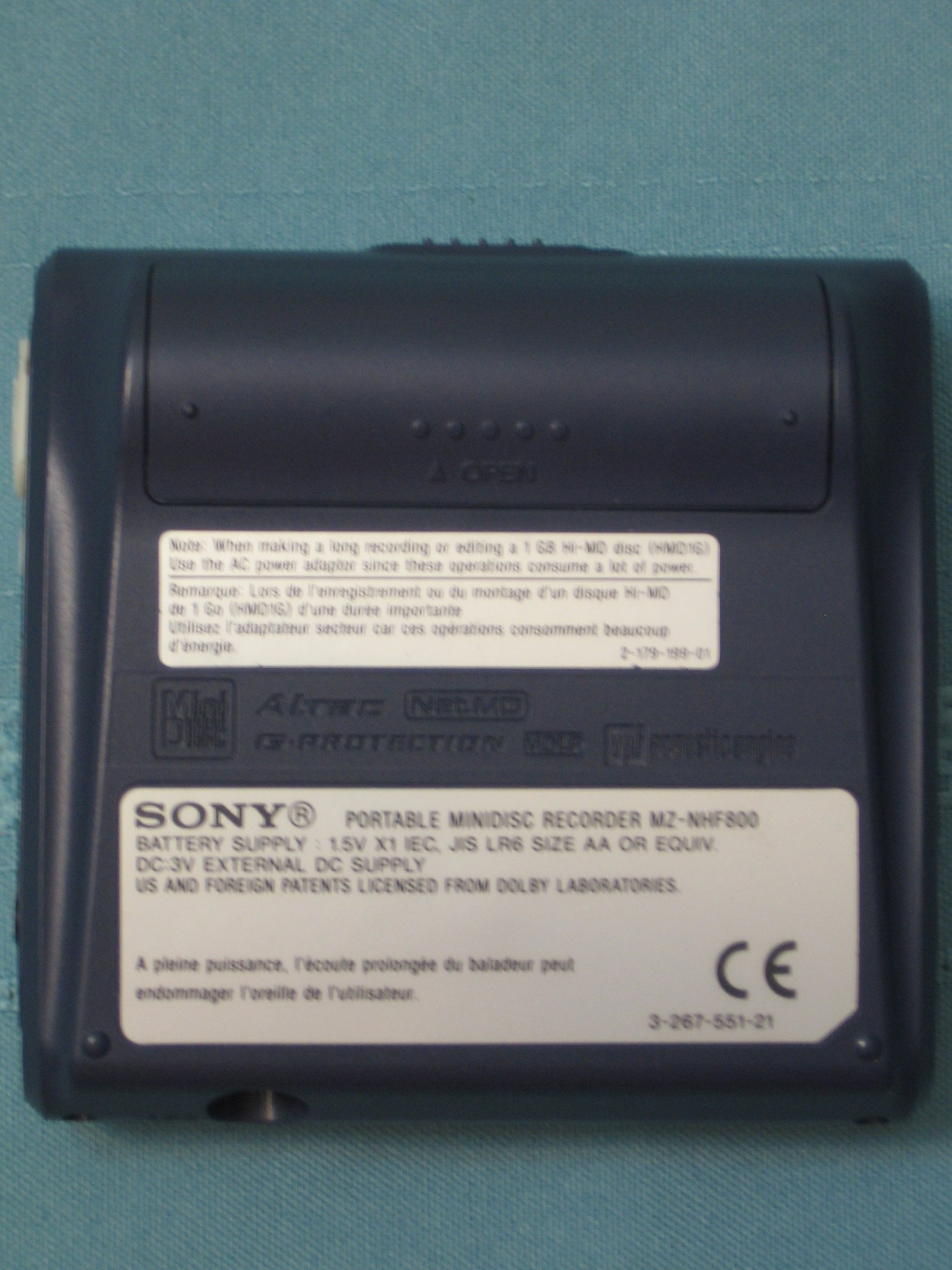 Sony MZ-NHF800 Hi-MD Minidisc Walkman Portable Music Player