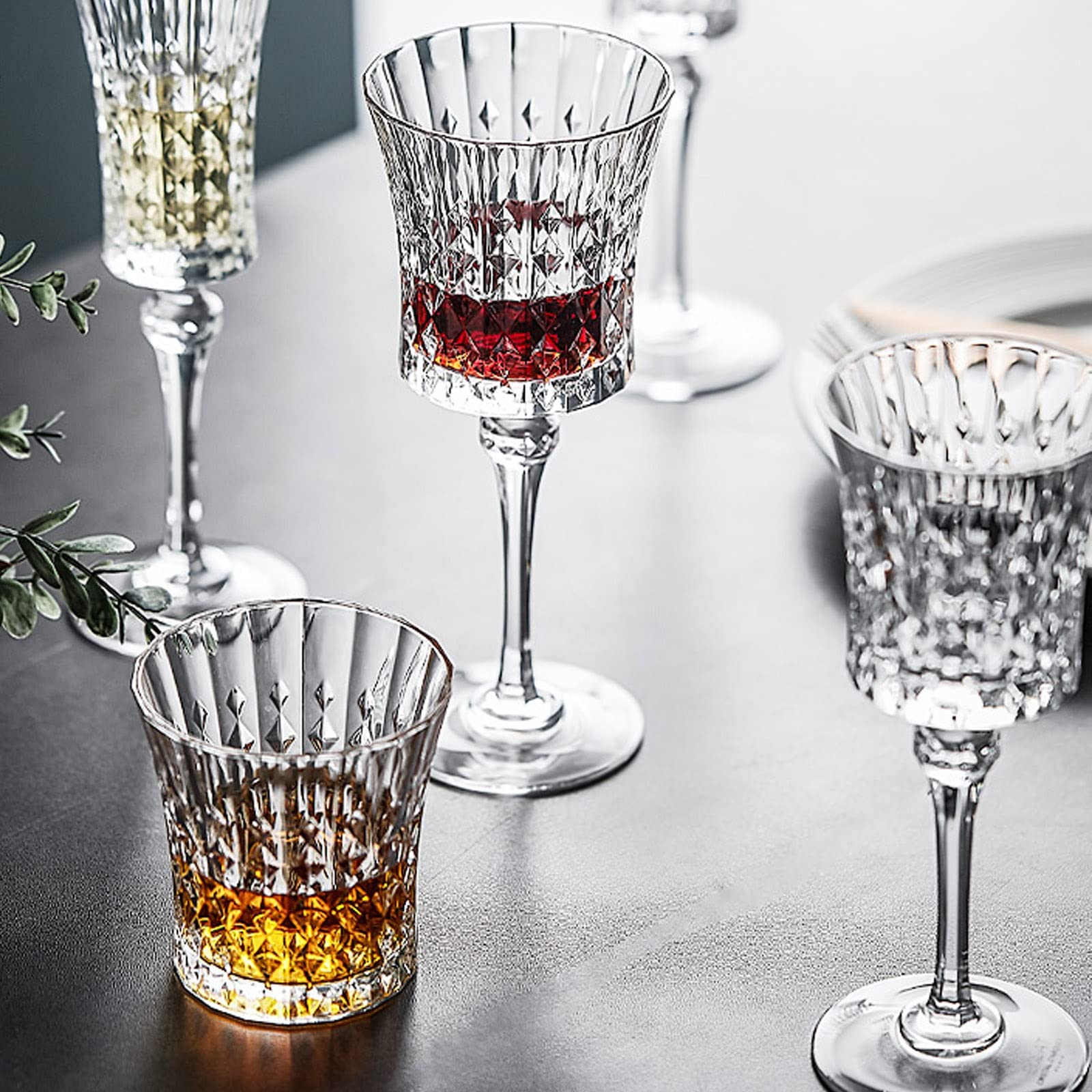 HJXGQJM Whisky Gläser, Rotweingläser Set, Non-Leaded Clarity Whiskyglas, Wein Zubehör, Set Von 2 Gläser for Wein, Cocktails Oder Saft, Spülmaschinenfest, Kristallweinglas Weingläser(Red Wine Glasses)