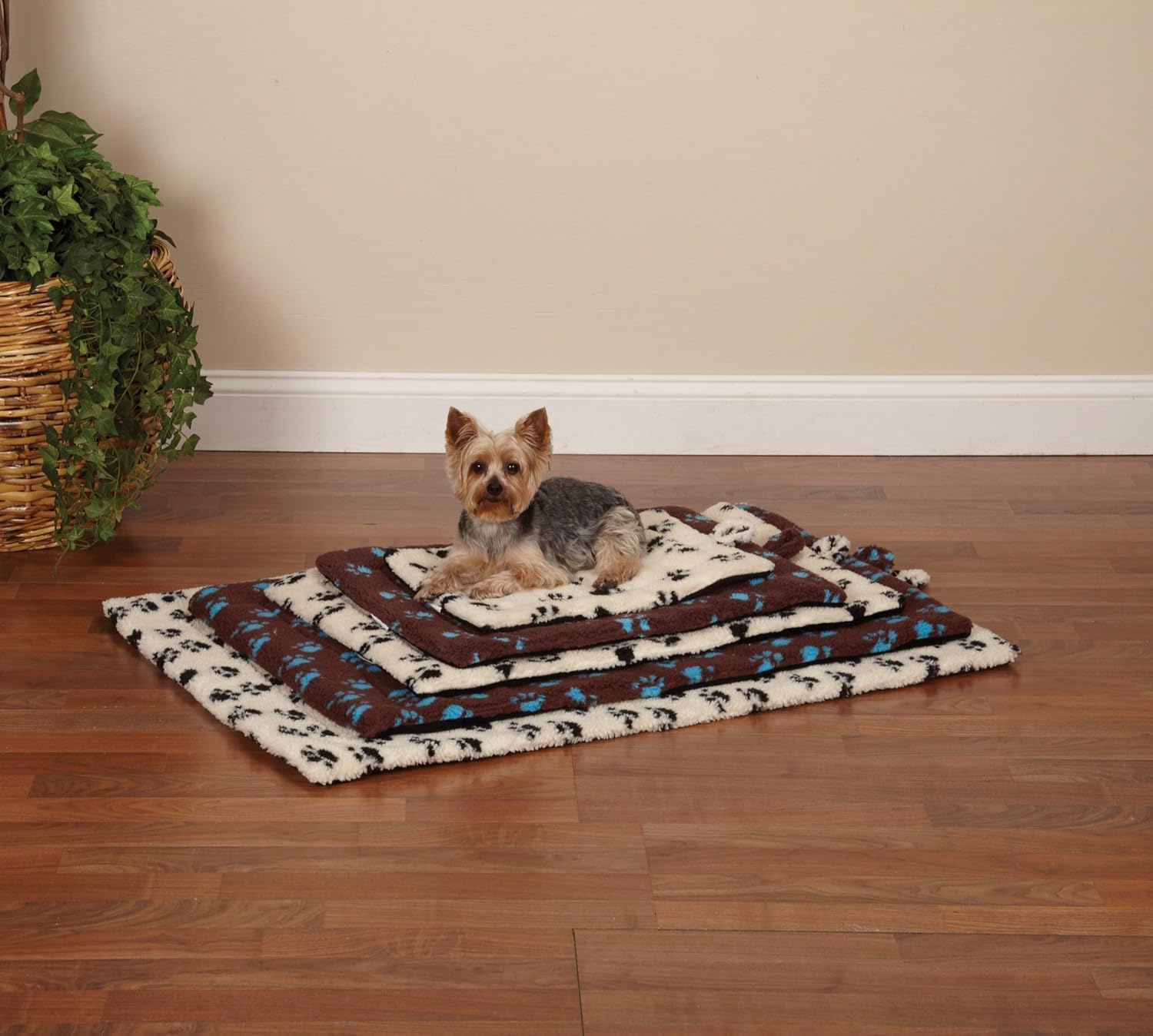 Slumber Pet Thermapet Paw Print Crate Mat, Medium, Brown BigaMart