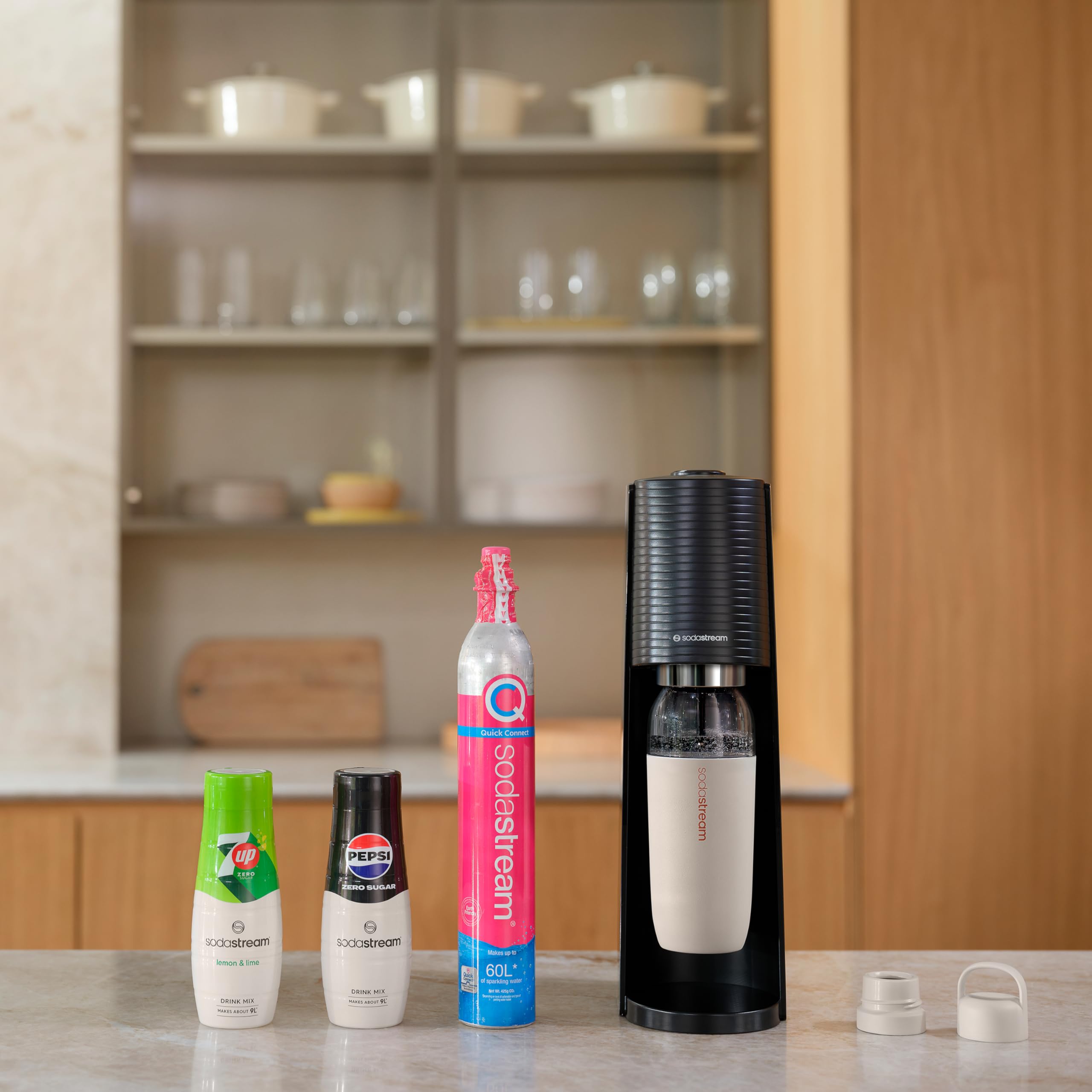 Amazon | sodastream Fizz & Go イージーミックスボトル - サンド 0.71