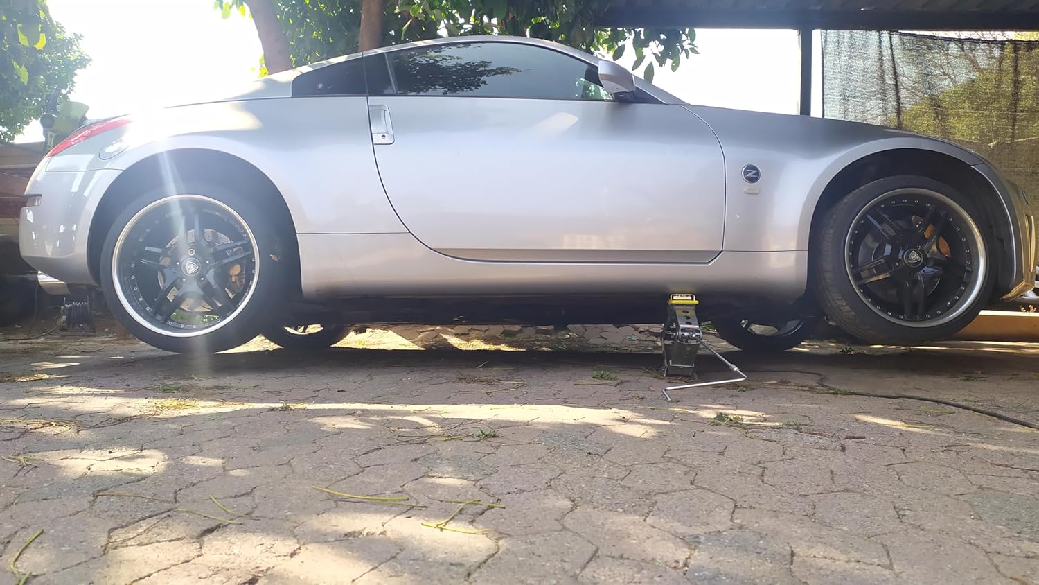 Heavy Duty Scissor Jack for Car, Heavy Duty 2T (4,400 lbs), Emergency Kit for Tire Change and Repairs, Auto, SUV, RV, EV, 4x4, Truck, Trailer, Overlanding, Car Lift, Electric Jack