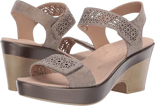 naturalizer brina laser cut wedge pump