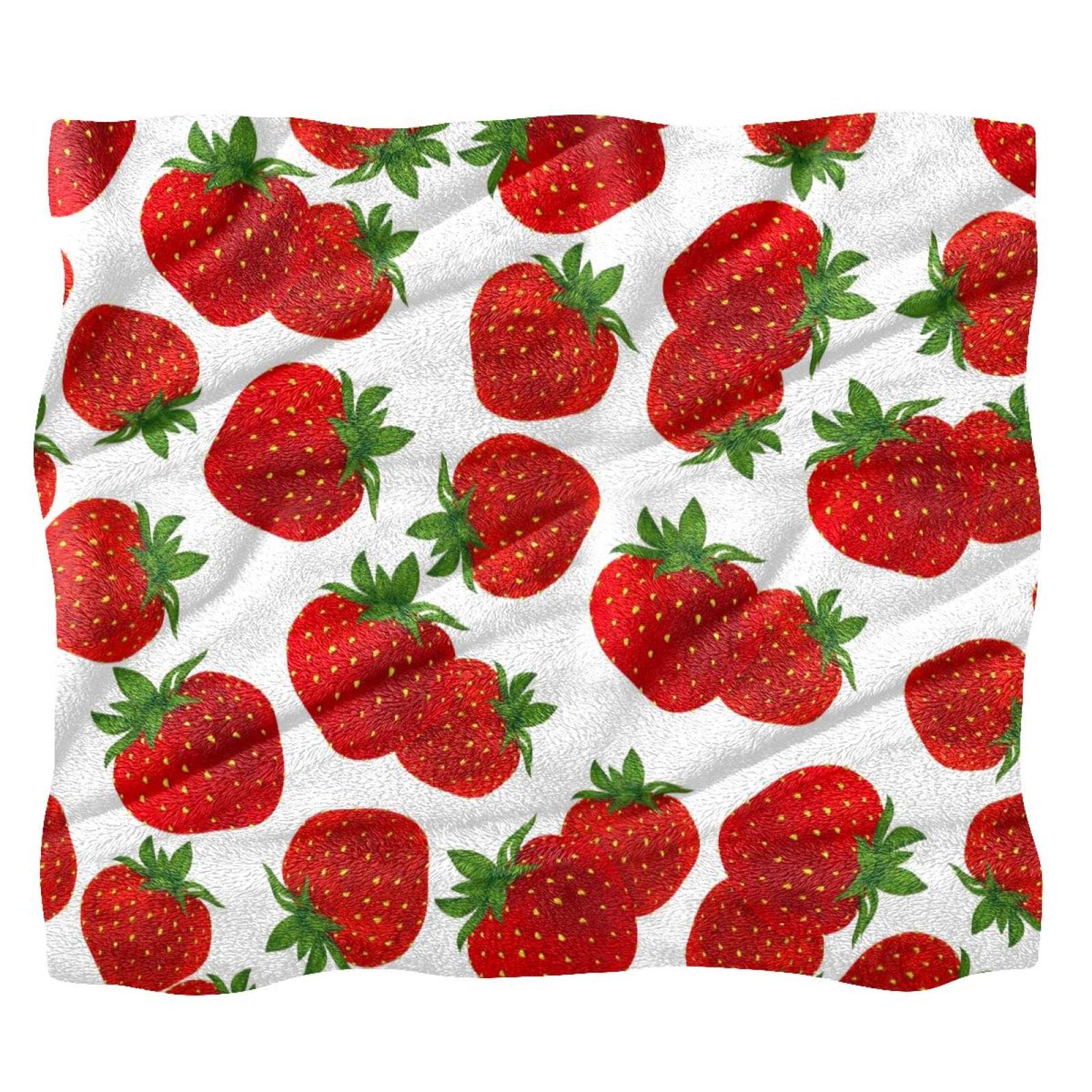 Couverture polaire fraise confortable pour réchauffer vos nuits