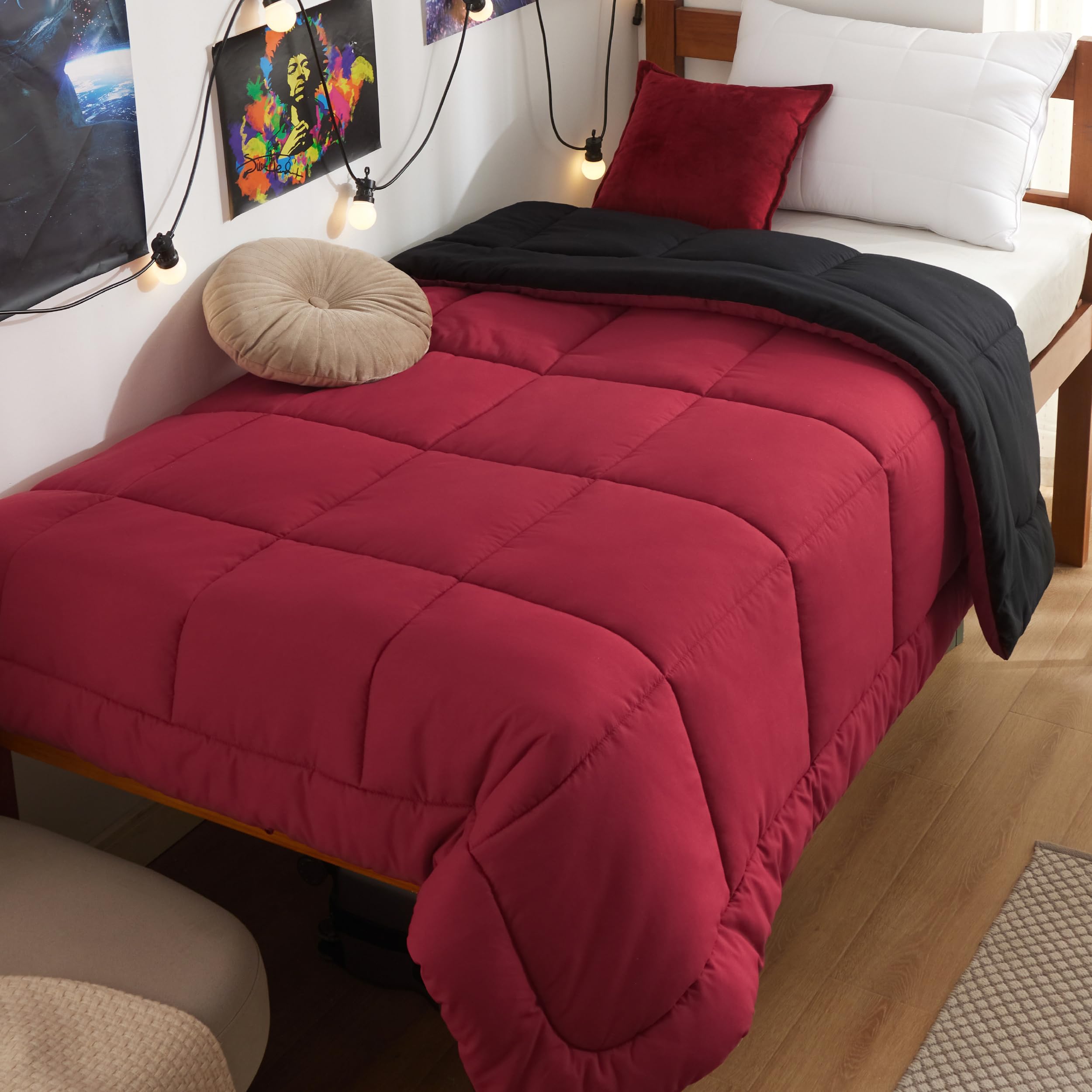 Bedsure Comforters Twin Size -Duvet Insert Black/Red Down Alternative Comforter Quilted All Season Duvet with Tabs-Machine Washable-Gifts for Women(Black/Red,Twin 88x68)