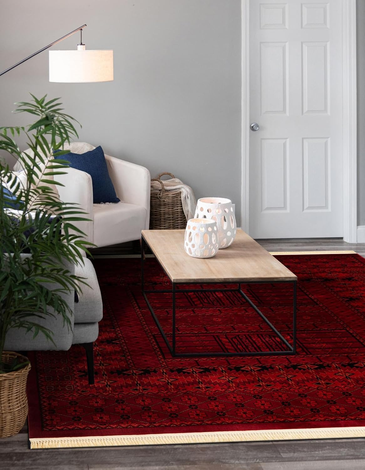 Unique Loom Tekke Collection Area Rug - Shakhrud (5' 3" Square Red/Black)