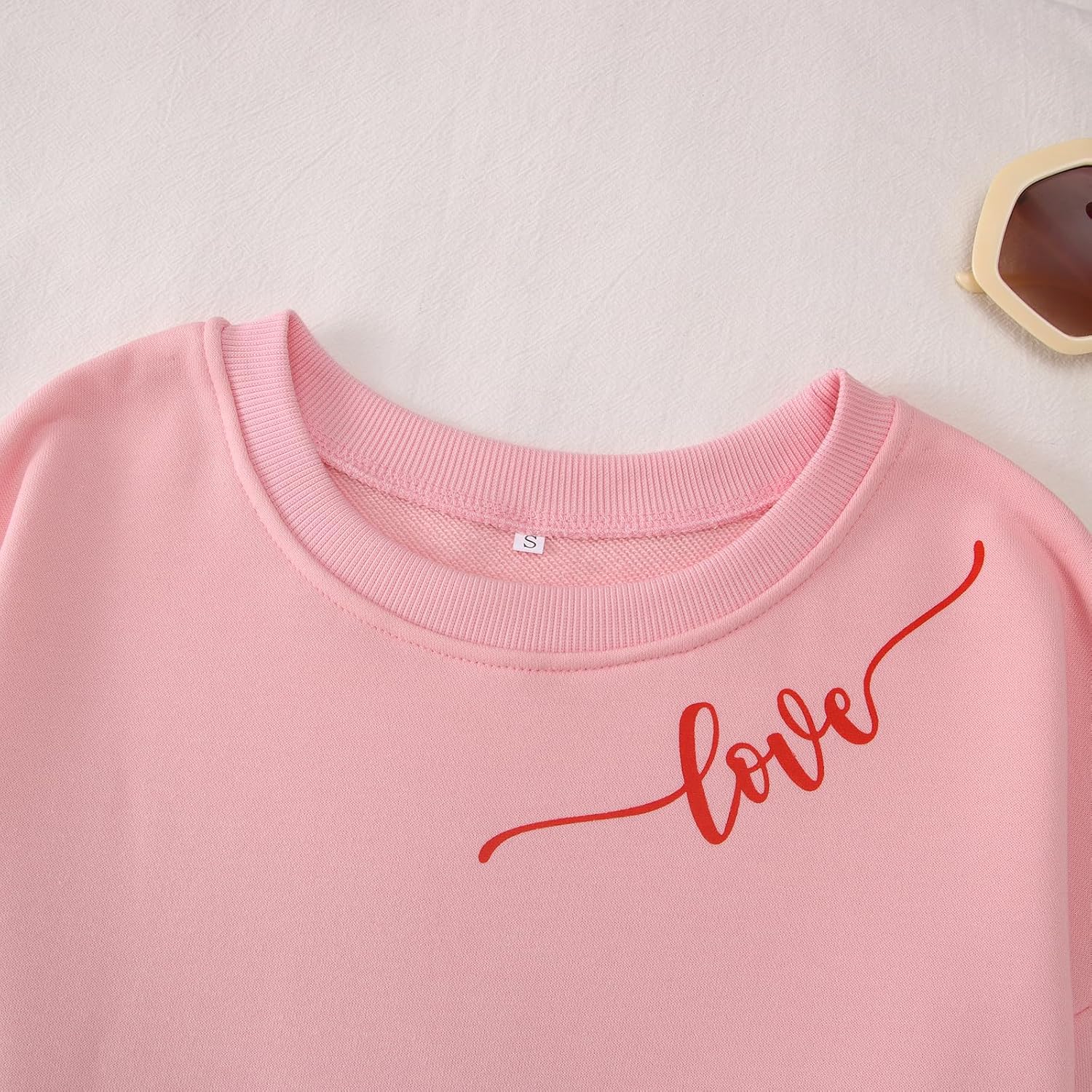 MODNTOGA Mommy and Me Valentines Crewneck Sweatshirt Love Heart Graphic Tops Long Sleeve Pullover Family Matching Outfit