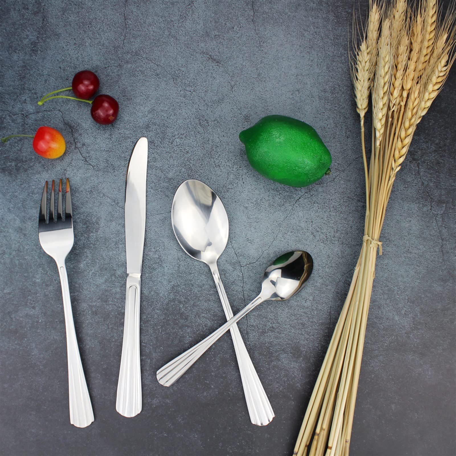 Besteckset, 16-teiliges traditionelles Besteckset aus Edelstahl | Buntes, hochglanzpoliertes Besteck for den Restaurant- und Heimgebrauch