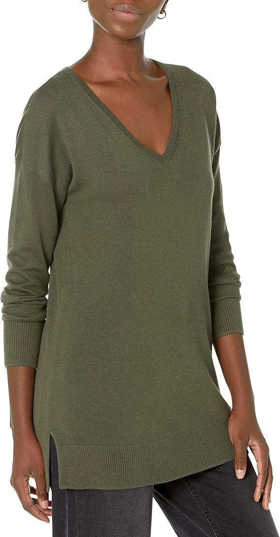 Amazon Essentials Women's Lightweight Long-Sleeve V-Neck Tunic Sweater (Available in Plus Size)