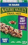 NATURE VALLEY - FAMILY PACK SIZE - Fruit and Nut, Almonds, Raisins, Peanuts, Cranberries Granola Bars, Pack of 15 Bars, No Artificial Colours, No Artificial Flavours, Whole Grains, 525 Grams Package