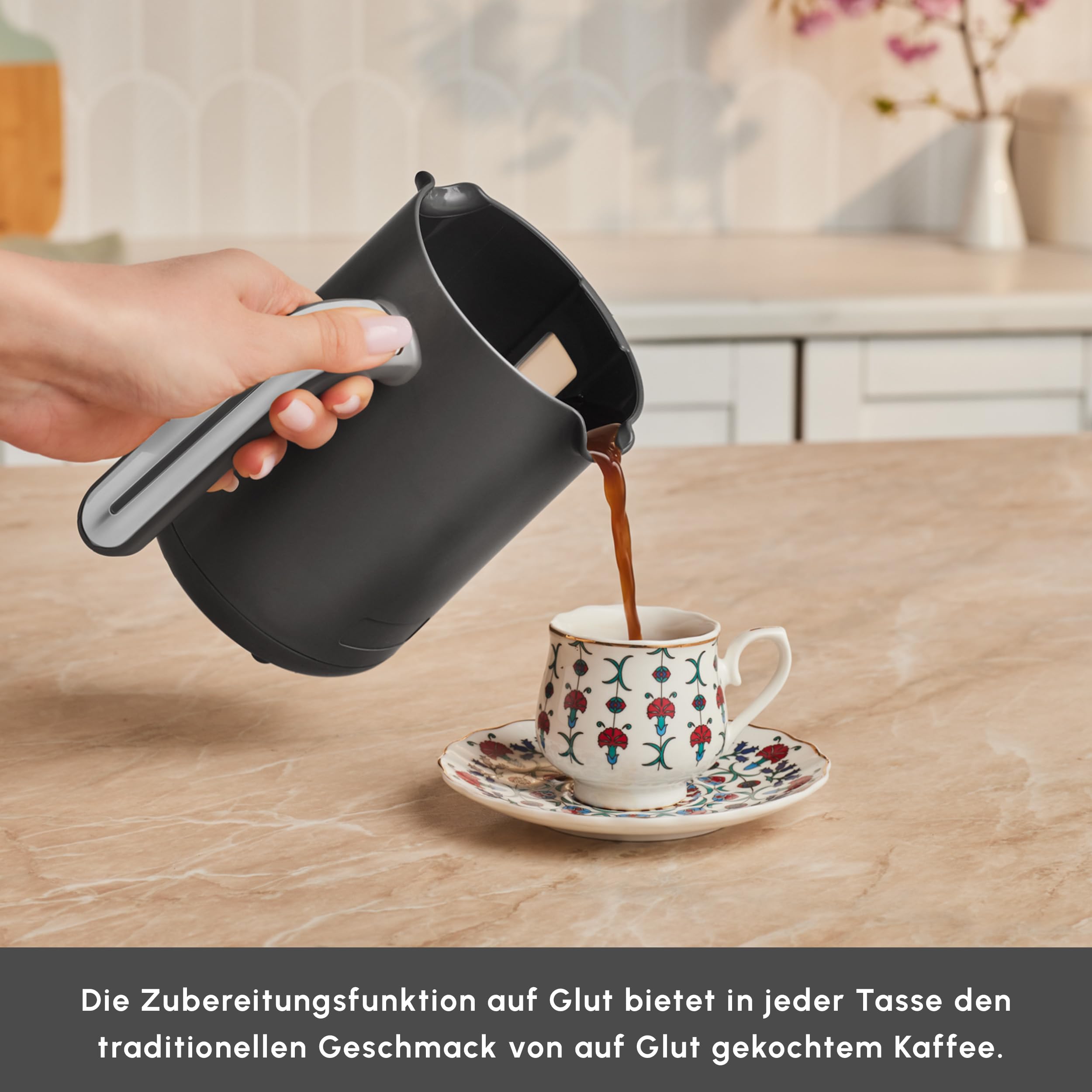 KARACA Hatır Neo Macchina da caffè turca Silver - Caffettiera elettrica per moka con 3 livelli di potenza, 300 ml, capacità 5 tazze, 735 W, spegnimento automatico e protezione dal surriscaldamento