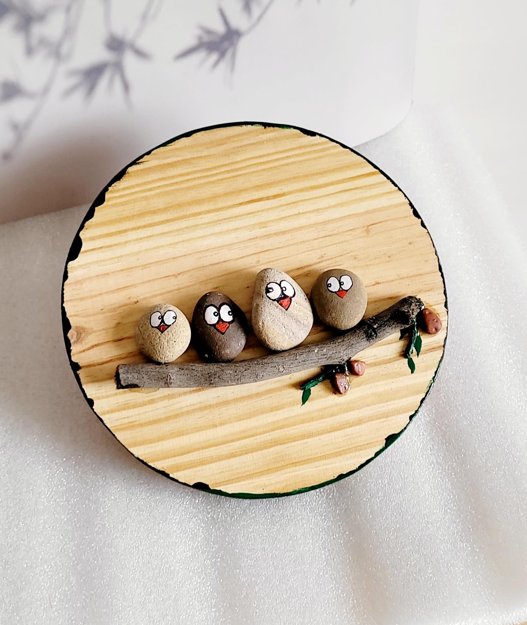 RM 4 Piece Rocks Art for Table Wall Decor – Smooth Crafts Paint Stones – Flat Signing Surface – Kindness Decorative Pebbles – Bird Painted Stone Rameshwaram Marble®-image-40