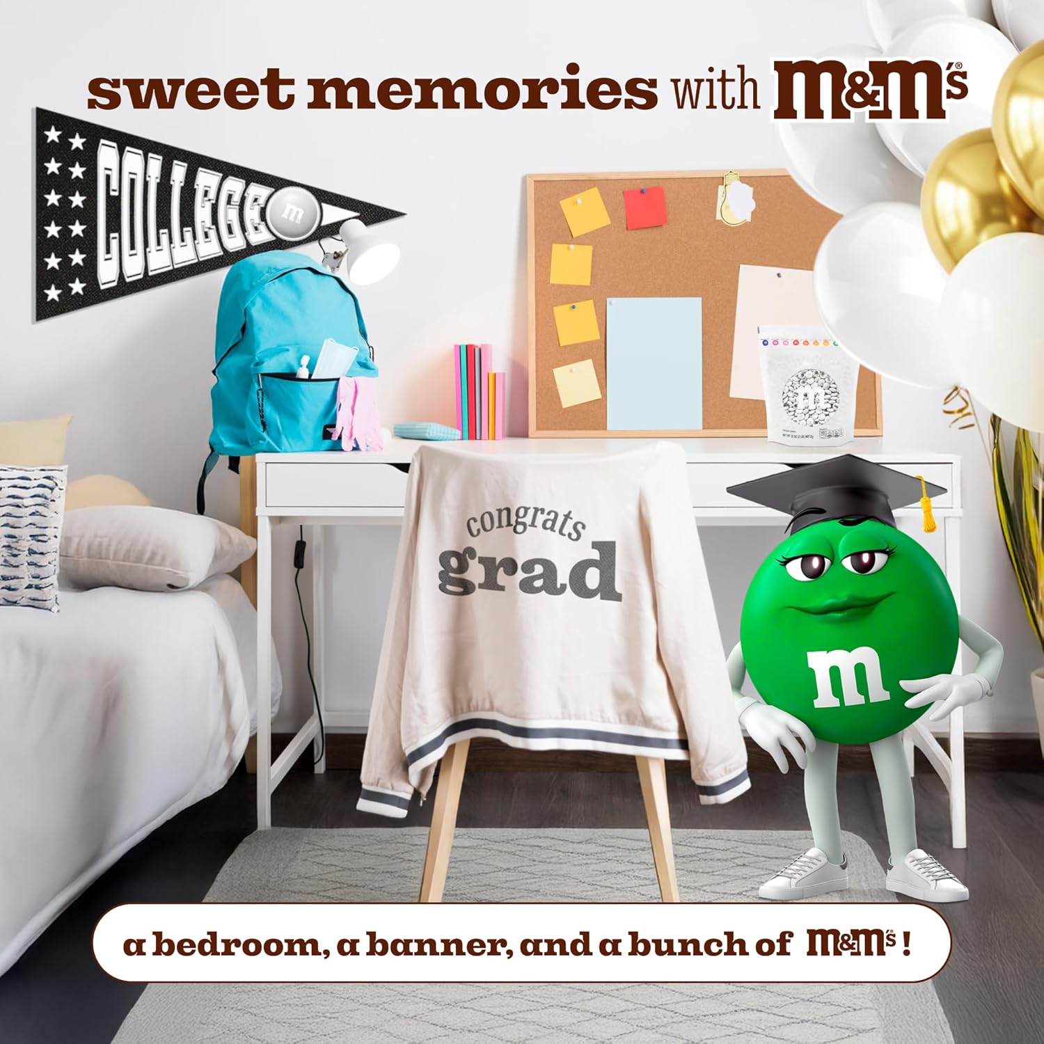 M&M’S WORLD Class of 2026 Milk Chocolate Candies, 2 Pounds of White Bulk Candy Printed With Grad-Themed Images, Resealable Bag for Graduation Parties, Grad Gifts, DIY Favors & More