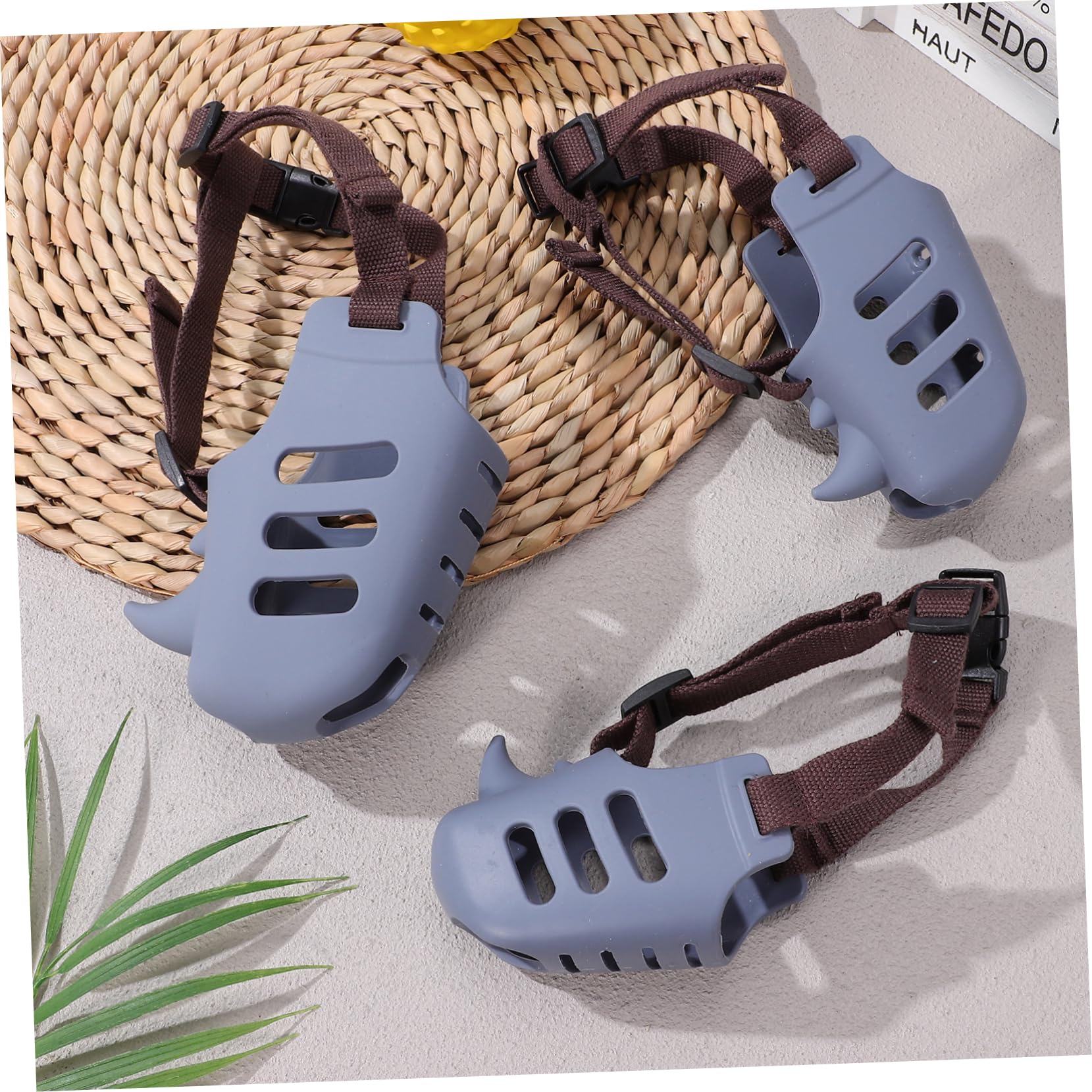 BESPORTBLE Museruola per Cani in Silicone Morbido 3 Pezzi, Regolabile e Confortevole, Adatta per Cani Medi e Grandi, per Prevenire Morsi e Grooming