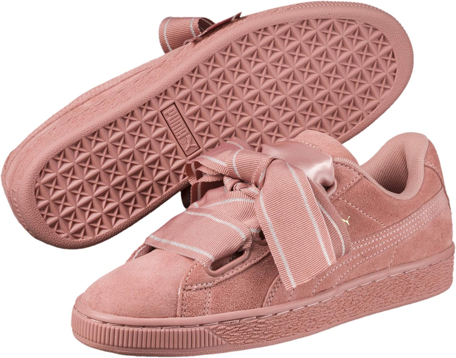 مربیان PUMA Suede Heart Satin Ii ، سیاه