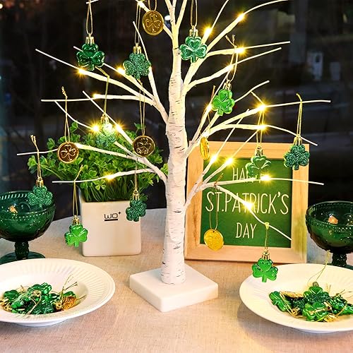 Miniatura 4 de Decoraciones del día de San Patricio árbol de abedul iluminado de 23.2 pulgadas con 36 adornos de trébol y monedas de oro para el hogar, mesa,