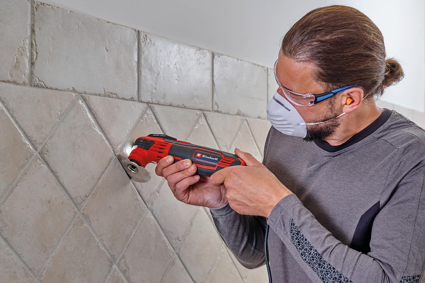 Einhell Utensile multifunzione TE-MG 350 EQ (350 W, da 22.000 a 40.000 min^-1 numero di vibrazioni, luce LED, chiusura a sgancio rapido, custodia e accessori)
