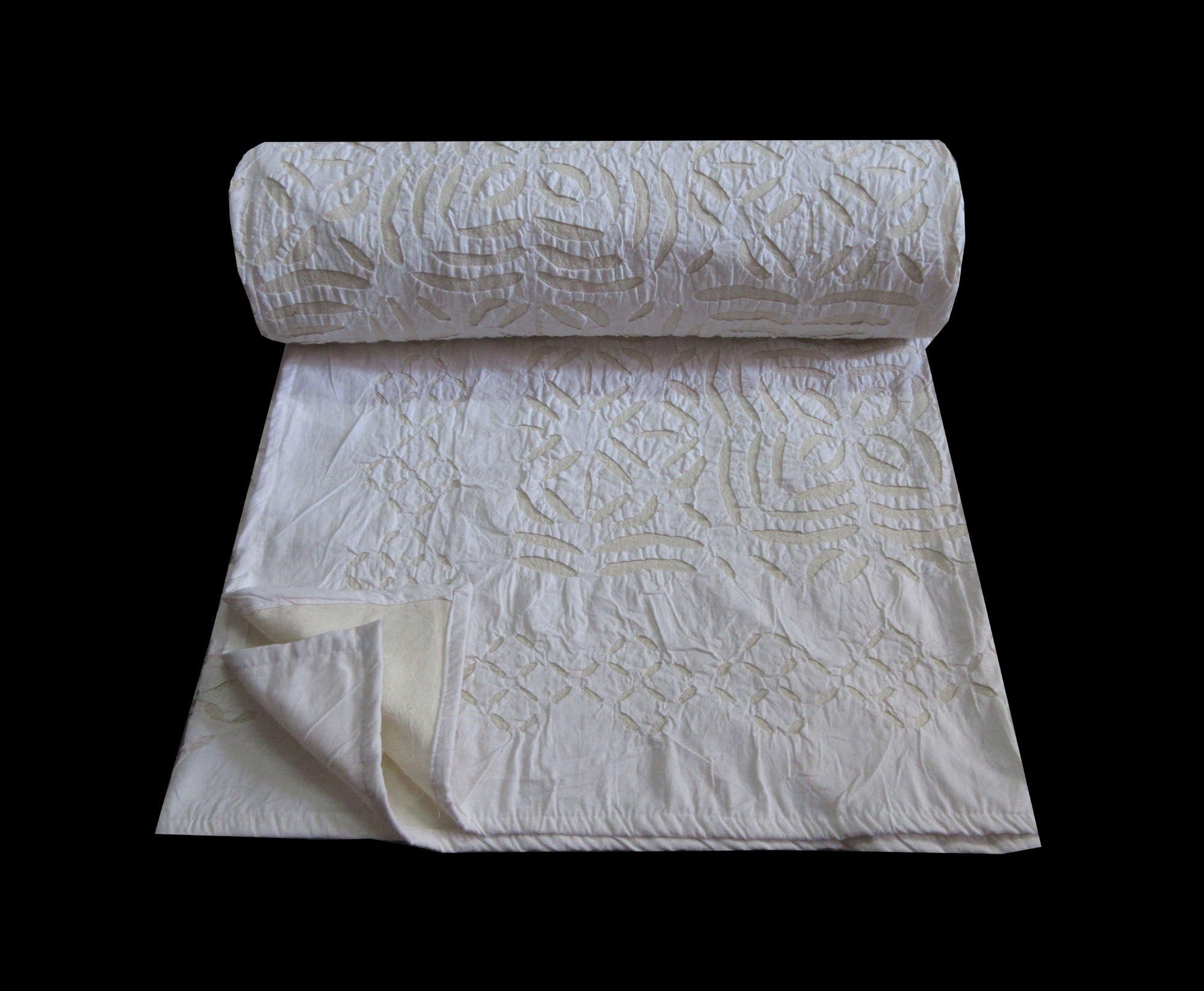 Magic Indians Stuning White Handmade Cut Work Kantha Quilt Queen Size Applique Bedspread Indian Cotton Blanket Bedding Throw Sofa Decor Throw