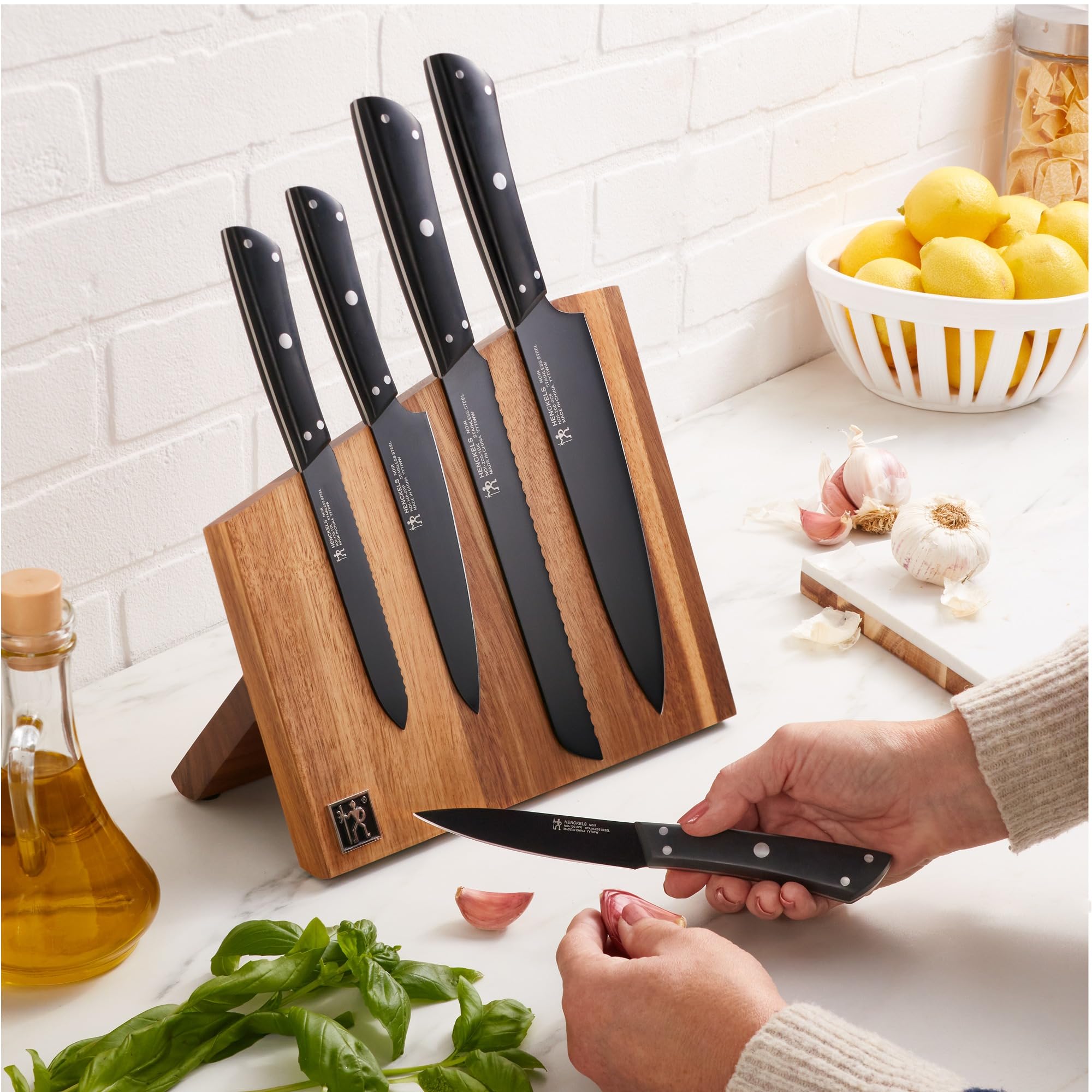 Amazon.com: Henckels Noir 6-pc Magnetic Easel Set: Home & Kitchen