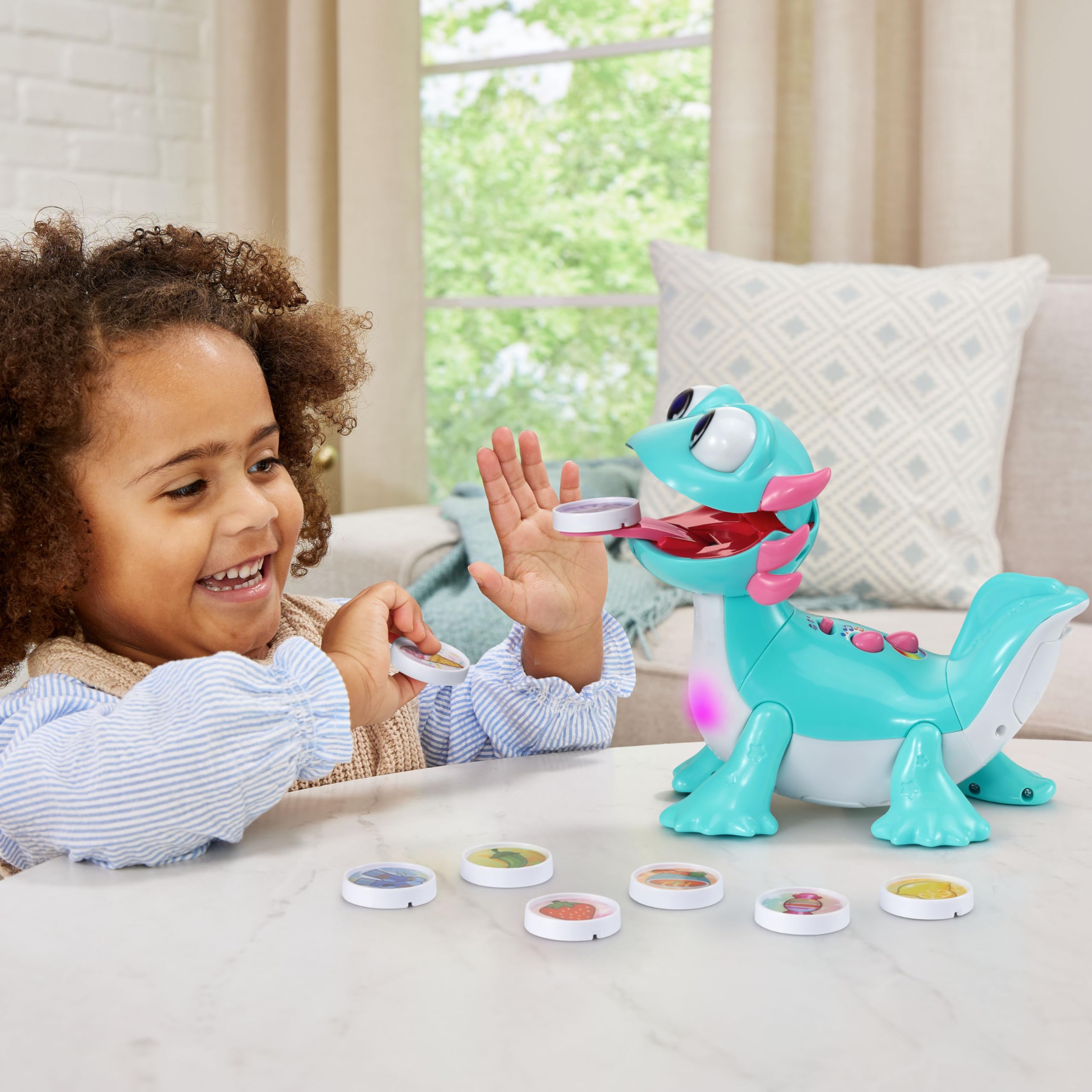 VTech - Zebulon, Mój żarłoczny towarzysz, interaktywne zwierzę Axolotl, który mówi, śpiewa, je i reaguje, odkrywanie kolorów emocji, zabawka edukacyjna, prezent dla dzieci od 2 lat - zawartość w