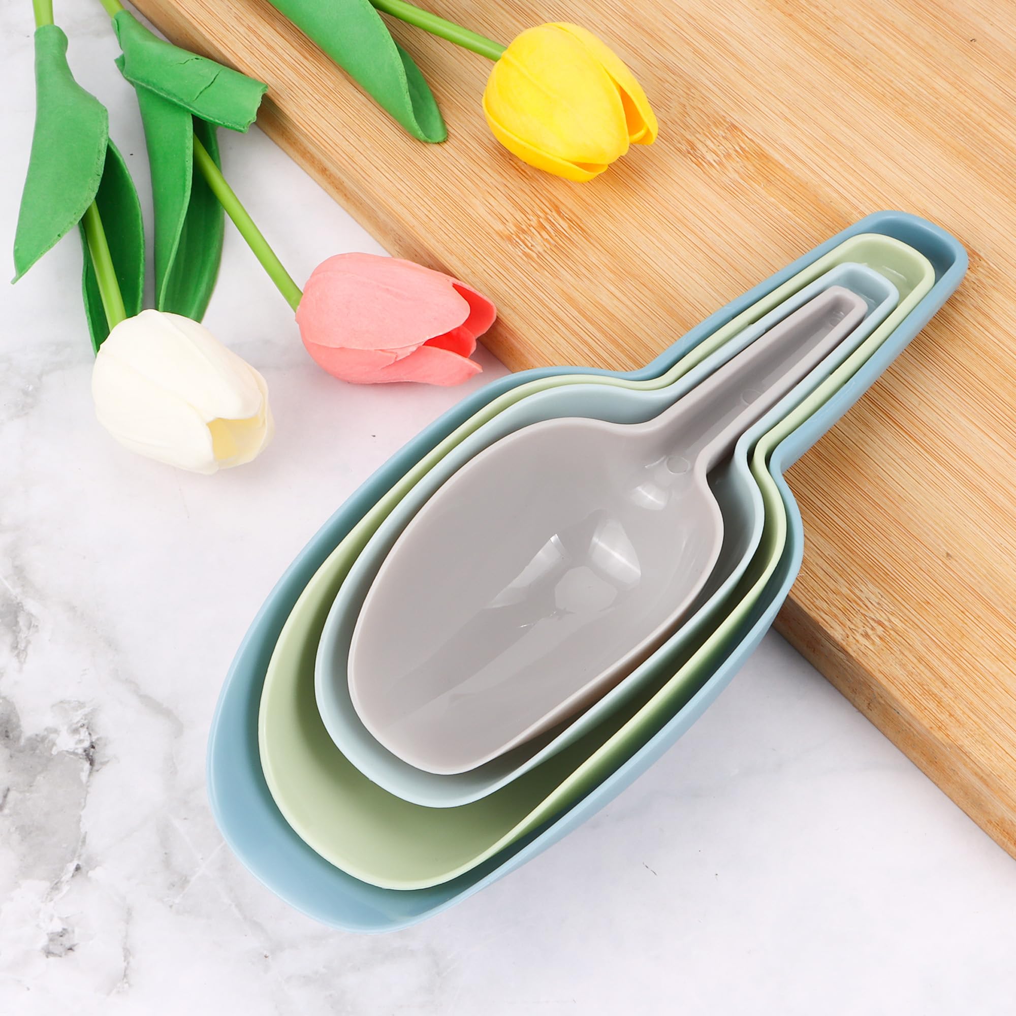 Set di 4 Ghiaccio Paletta Cucina Plastica, Paletta Cibo Cucchiaini Multiuso per Cucine, Bar, Buffet, Cereali, Farina, Grano, Noci, Spezie, Popcorn（50/100/150/250 ml）