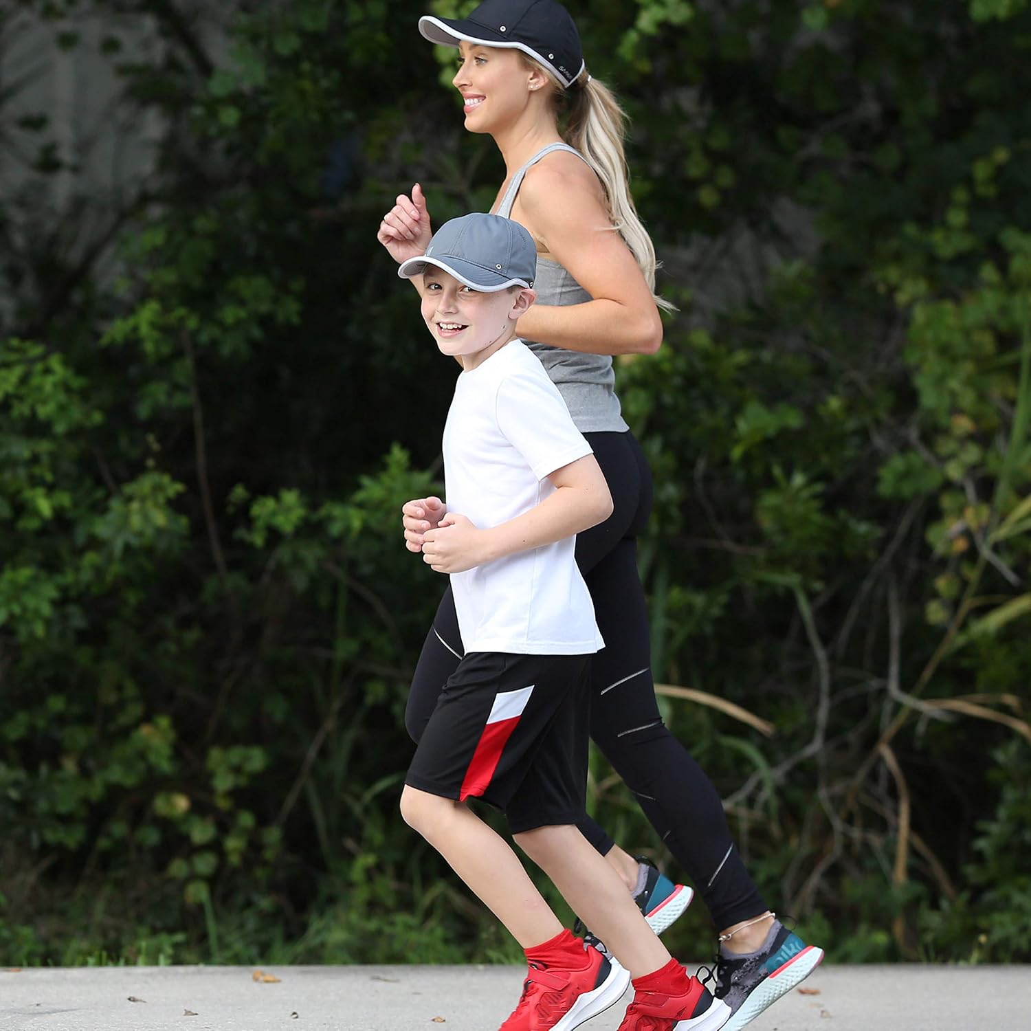 Lightweight, Performance Hat for Kids and Youth. Quick Drying, Protects from The Sun.